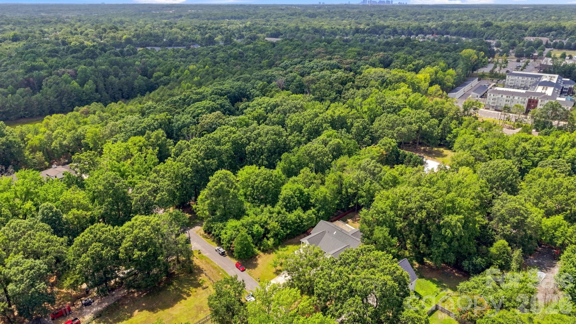 4515 Lindsay Lane