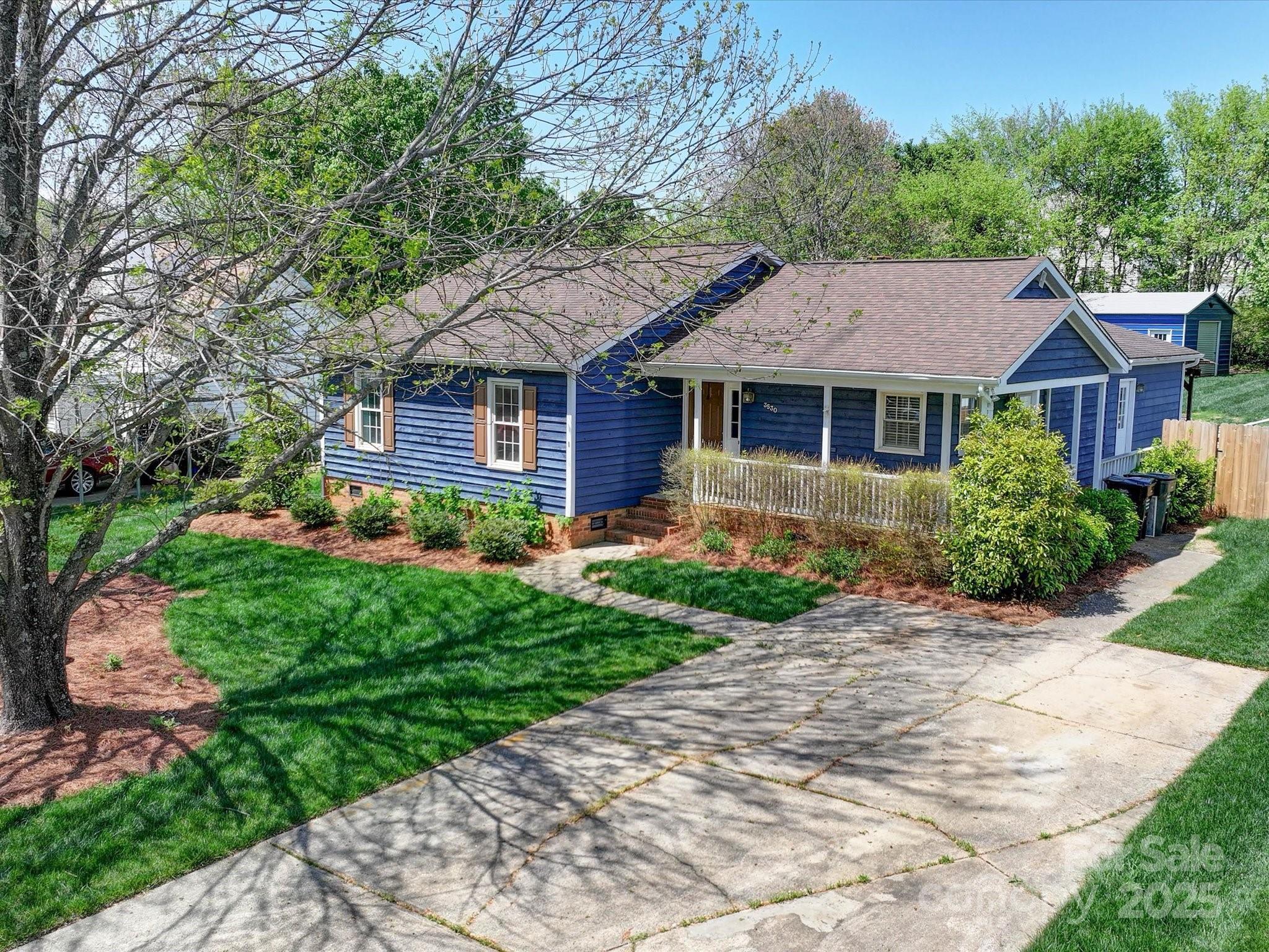 Concord, North Carolina 28027, United States, 3 Bedrooms Bedrooms, ,2 BathroomsBathrooms,Residential,Under Contract,108861