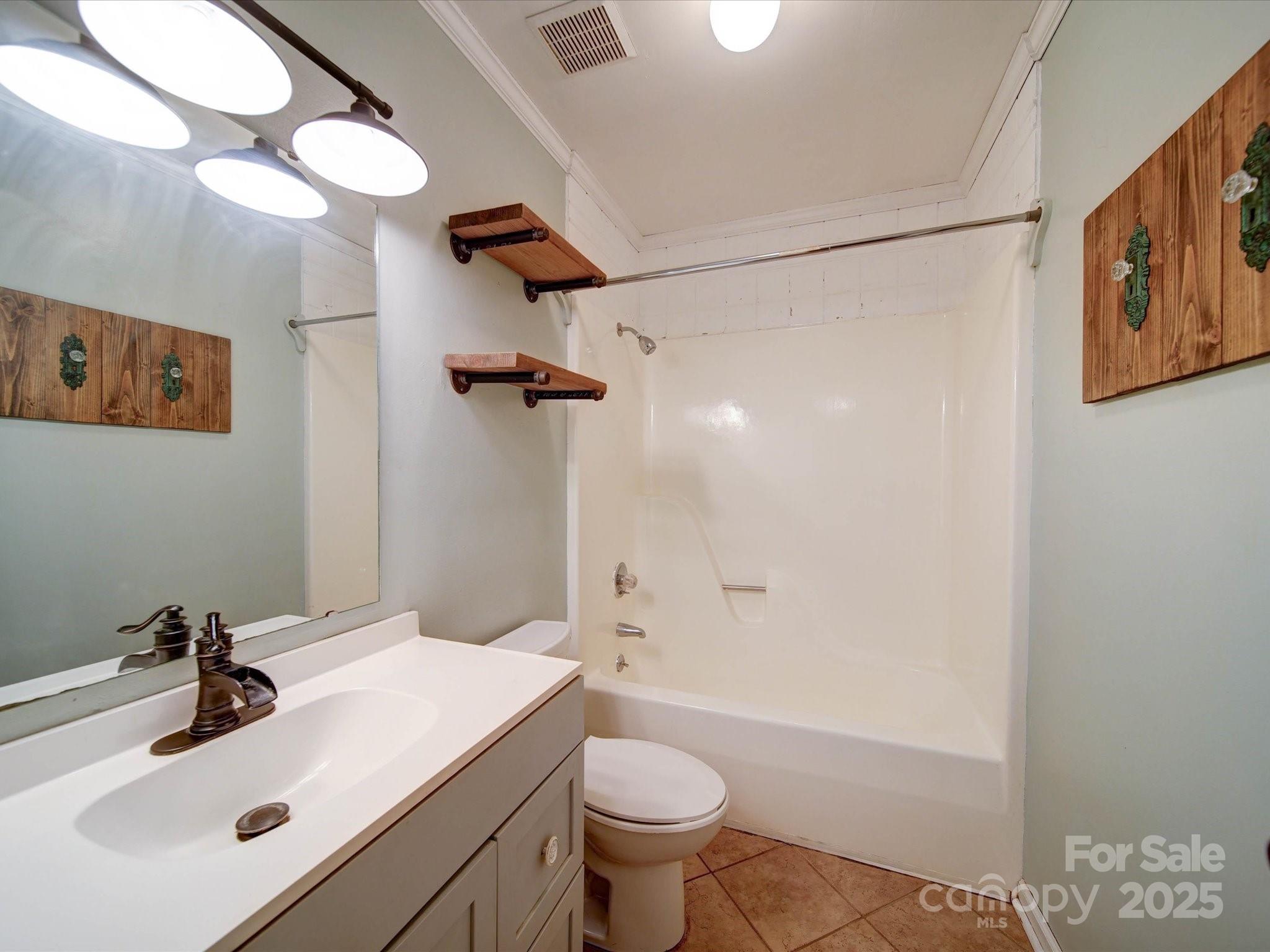 Concord, North Carolina 28027, United States, 3 Bedrooms Bedrooms, ,2 BathroomsBathrooms,Residential,Under Contract,108861