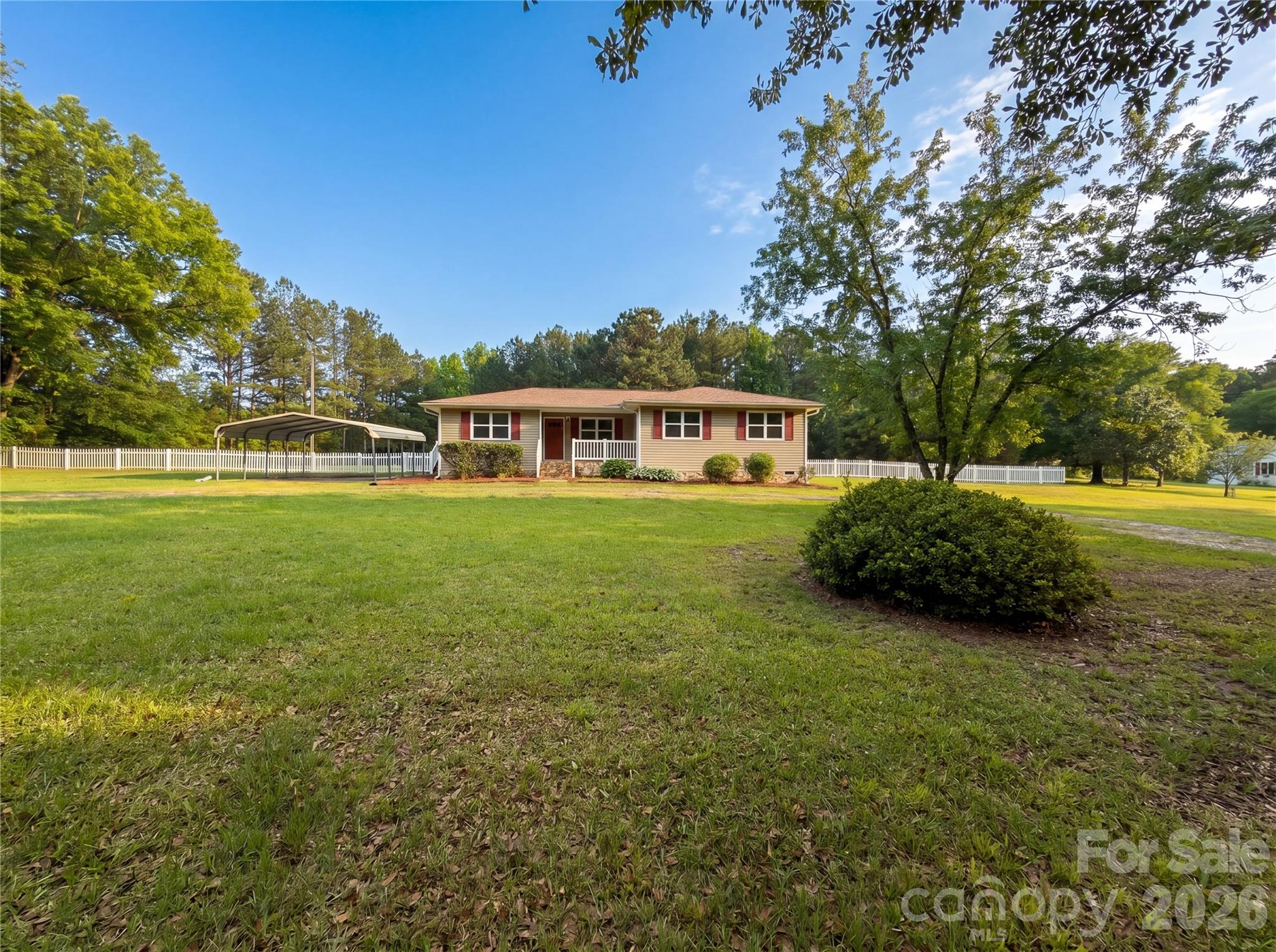 Pineland - Residential