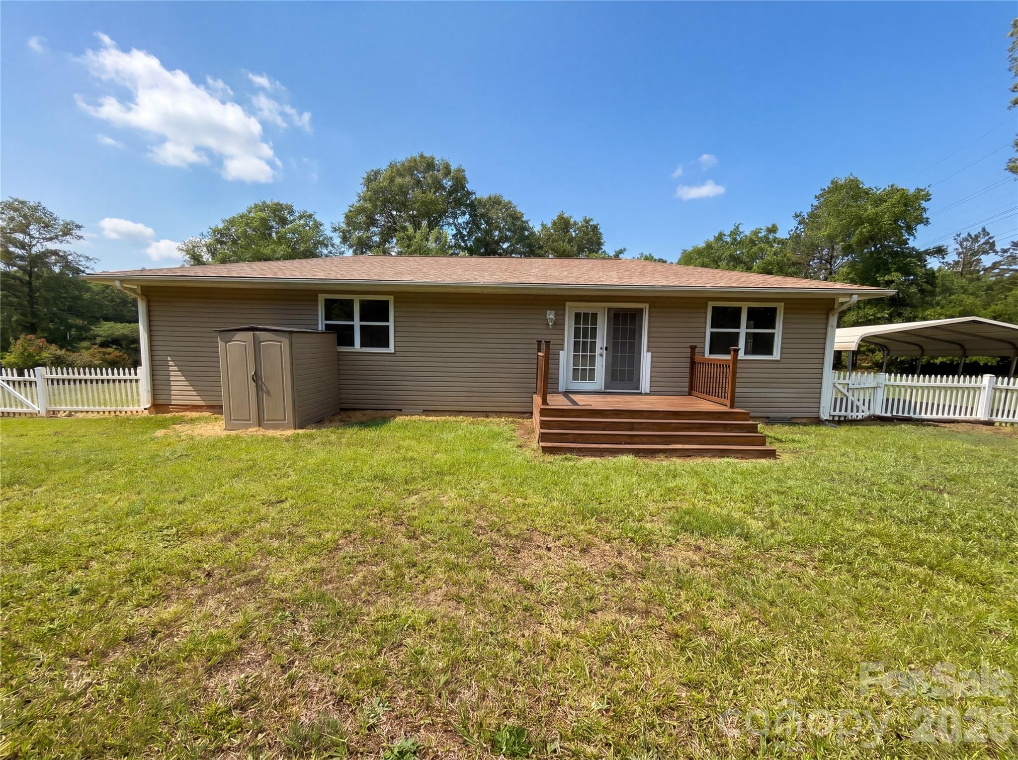 Pineland - Residential