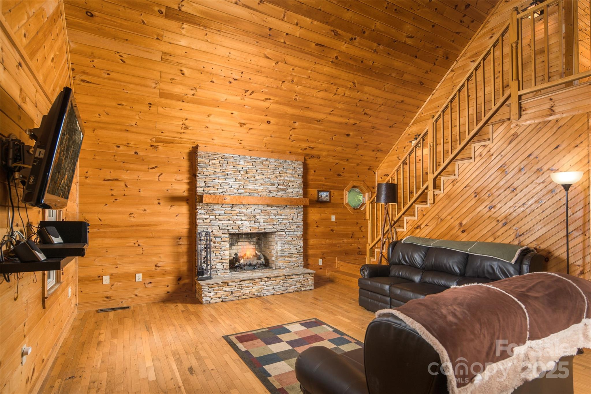 3443 Valley Drive