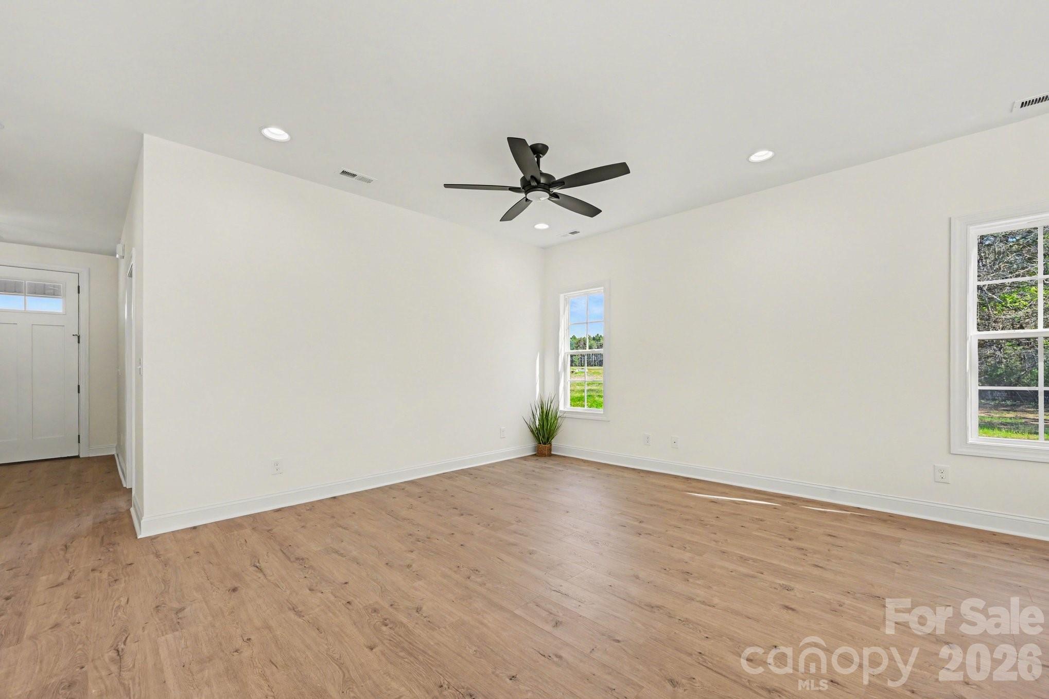 Southern Oaks - Residential