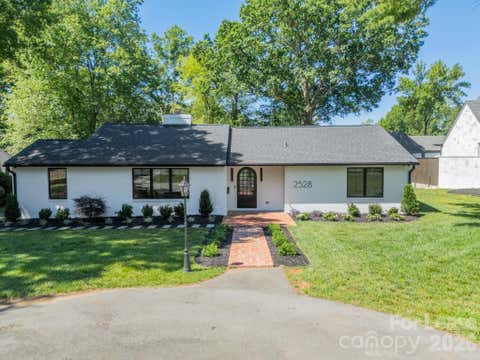 Photo of 2528 Providence Road, Charlotte, NC 28211 (MLS # 4404519)