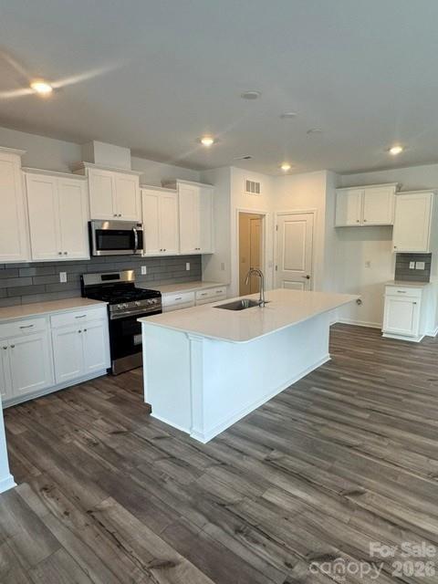 1536 Swallow Tail Drive 160