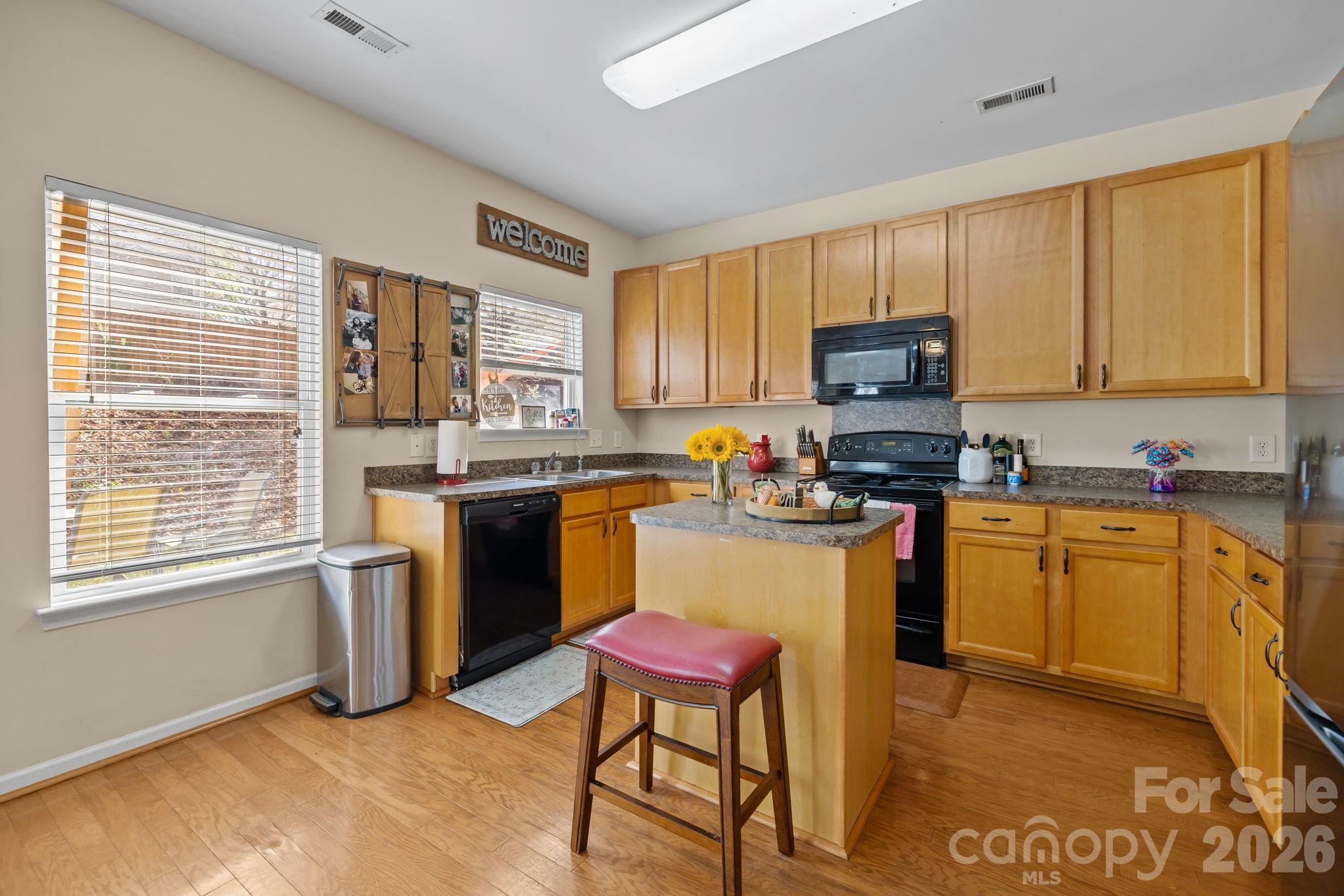 Sandy Pointe - Residential