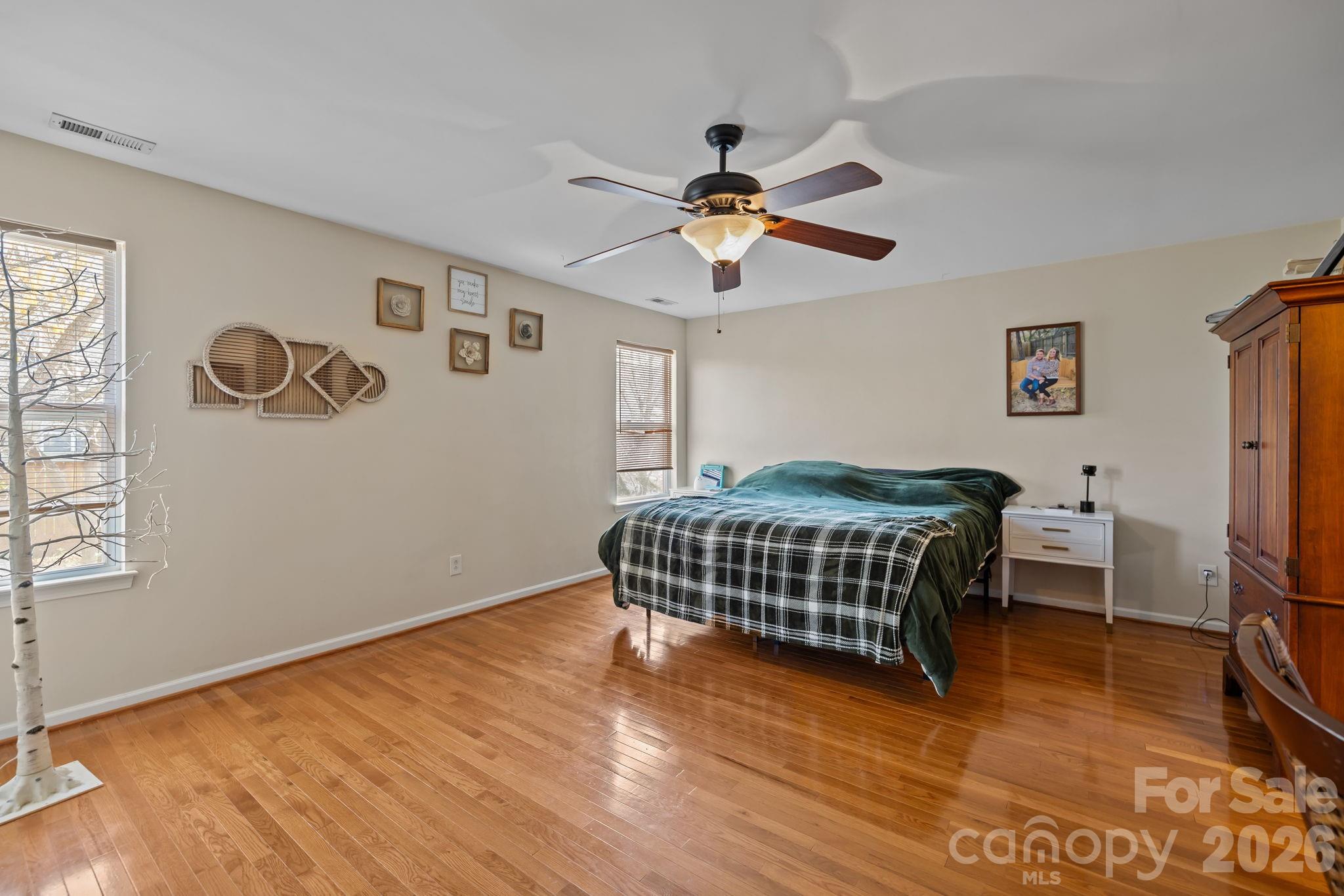 Sandy Pointe - Residential