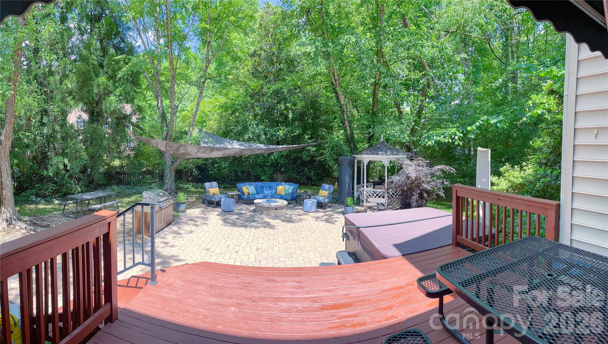 15494 Donnington Drive