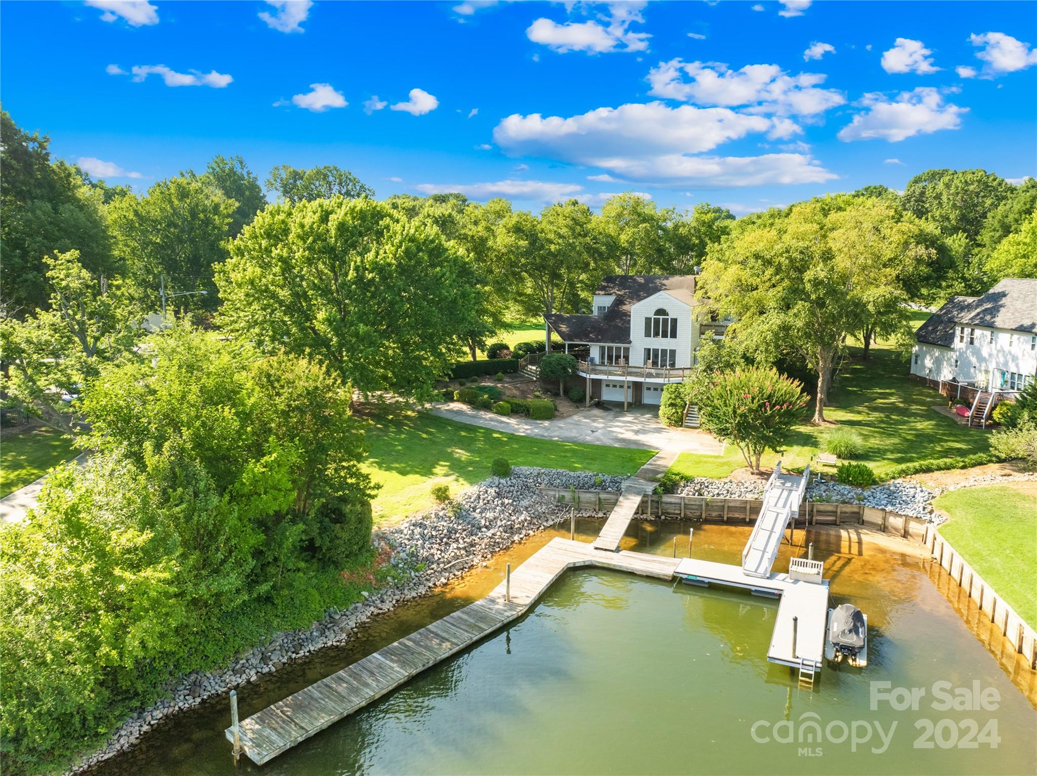 Country Club Shores - Residential