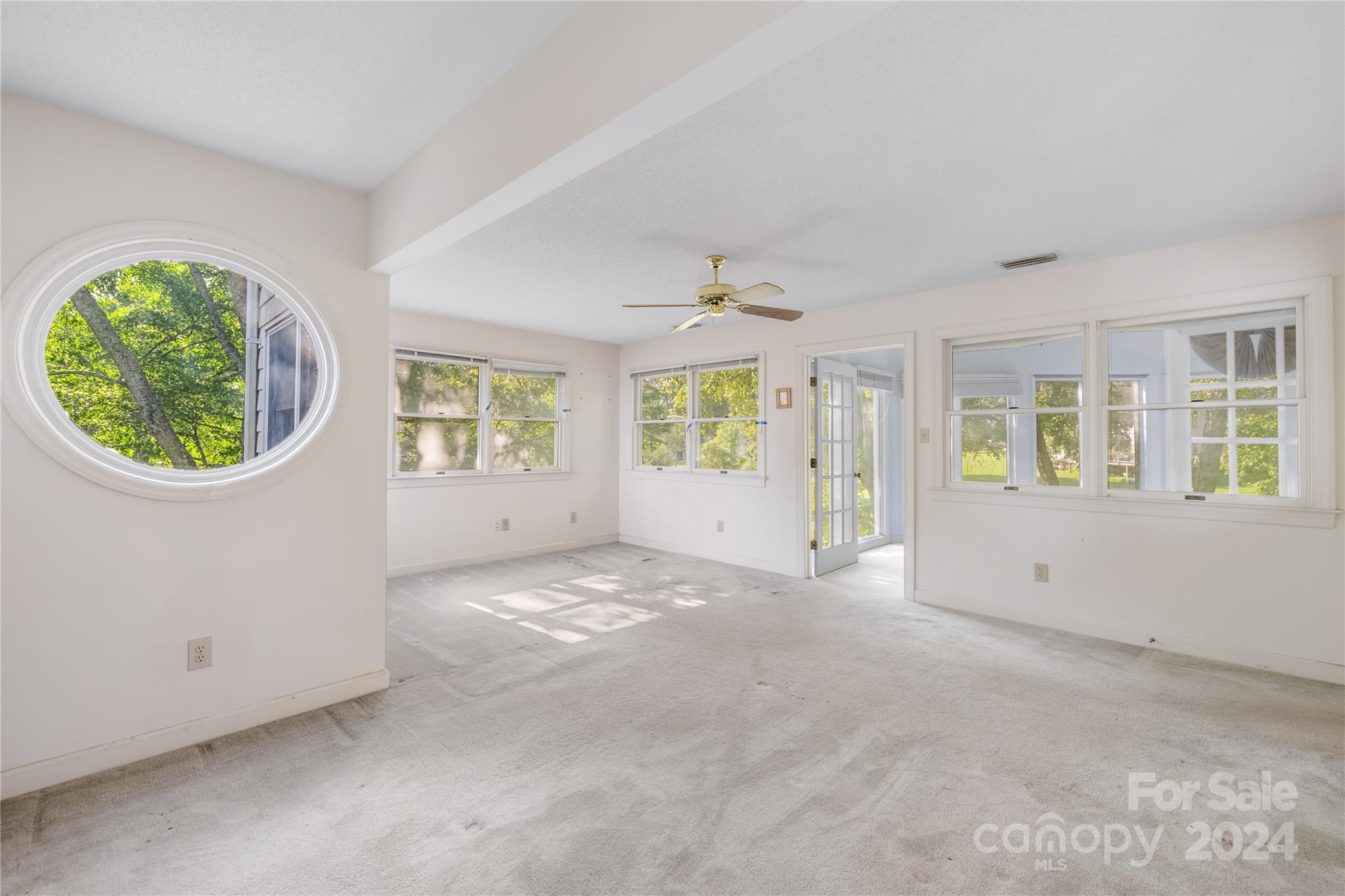 Country Club Shores - Residential