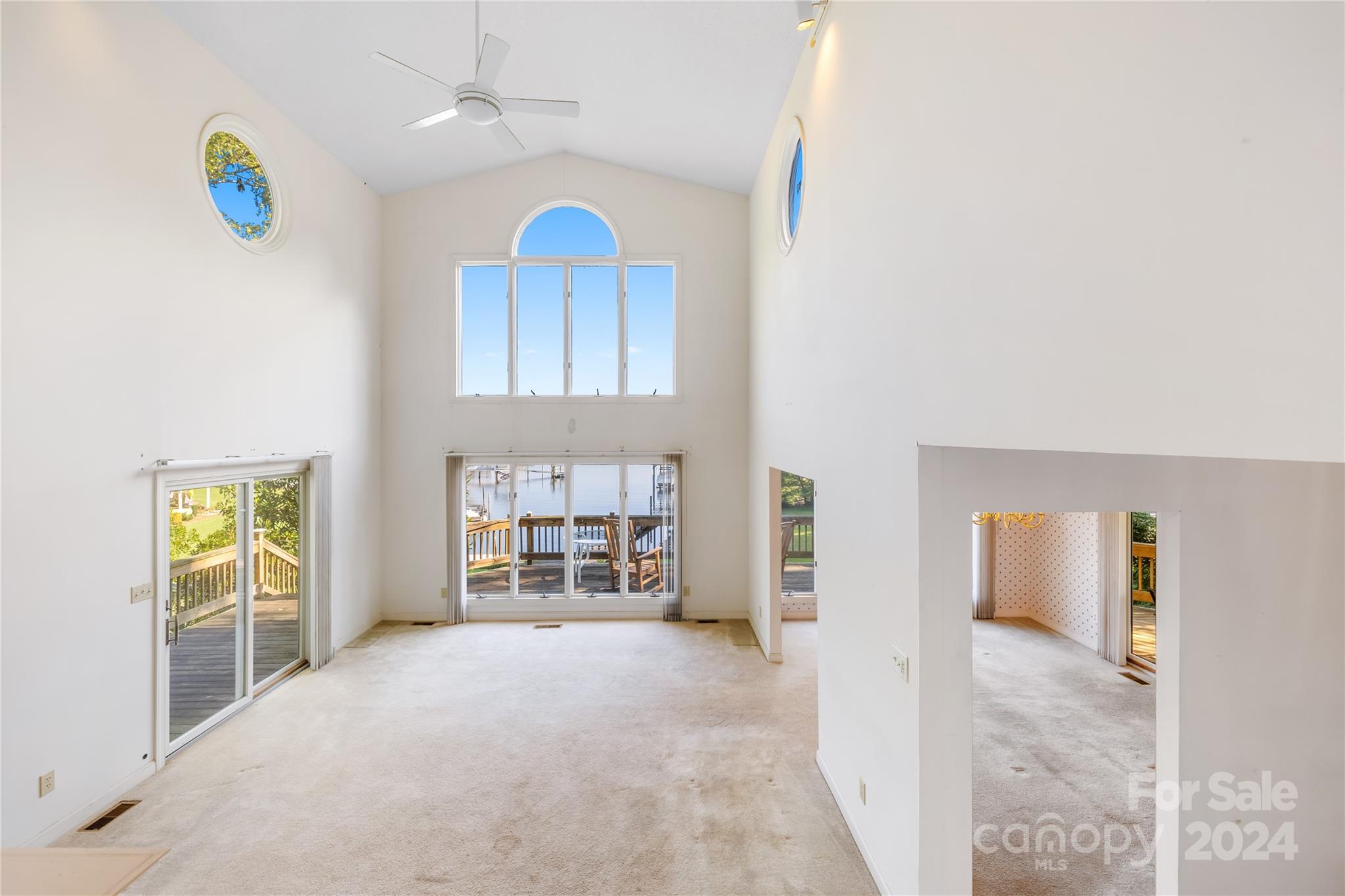 Country Club Shores - Residential