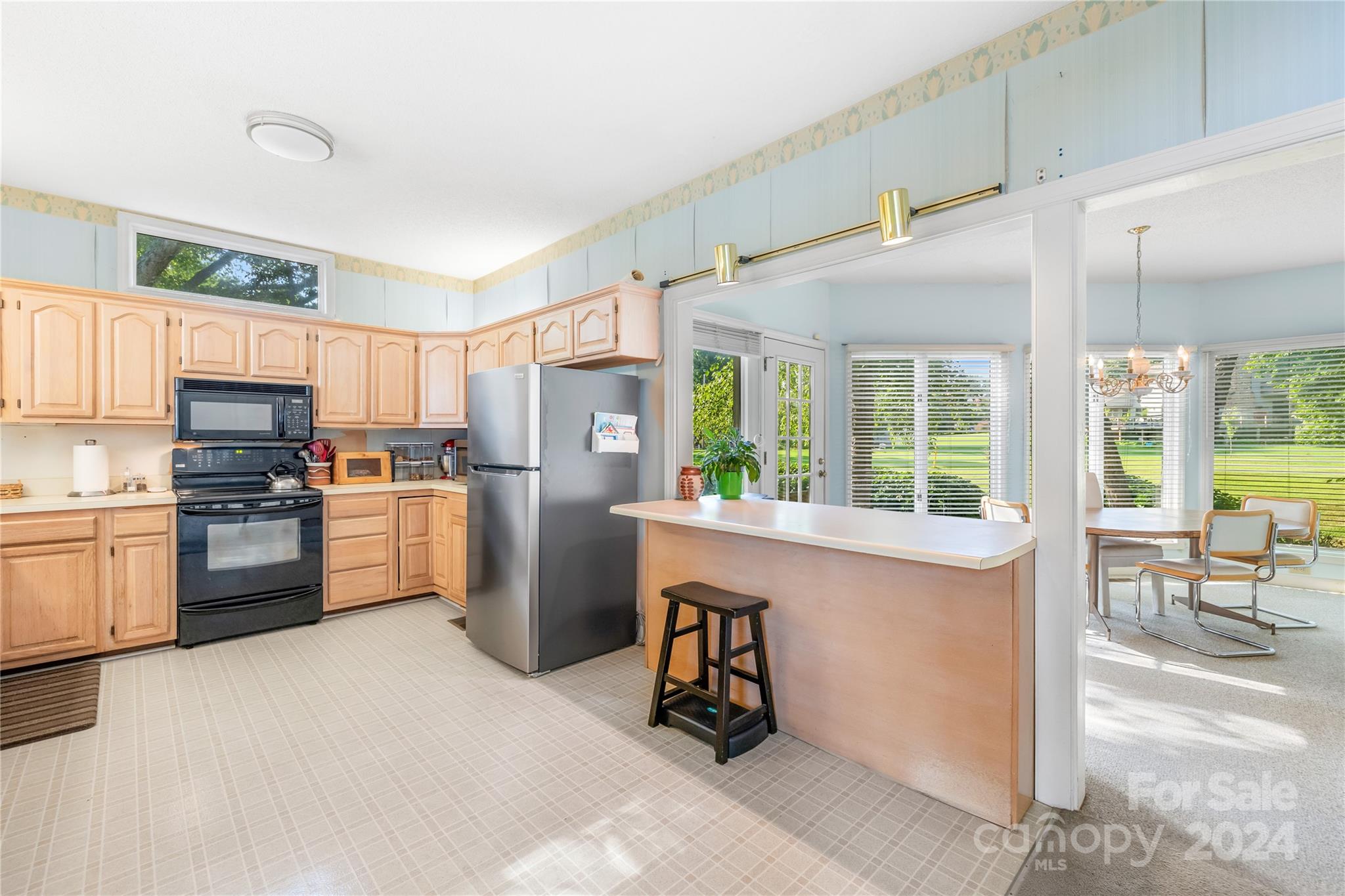 Country Club Shores - Residential