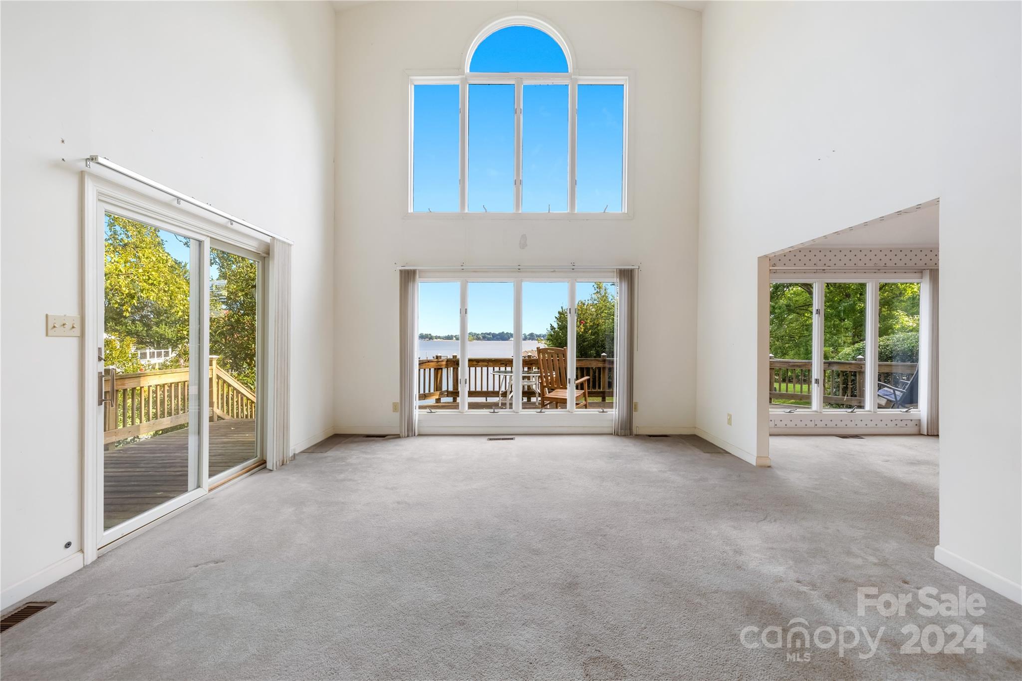 Country Club Shores - Residential