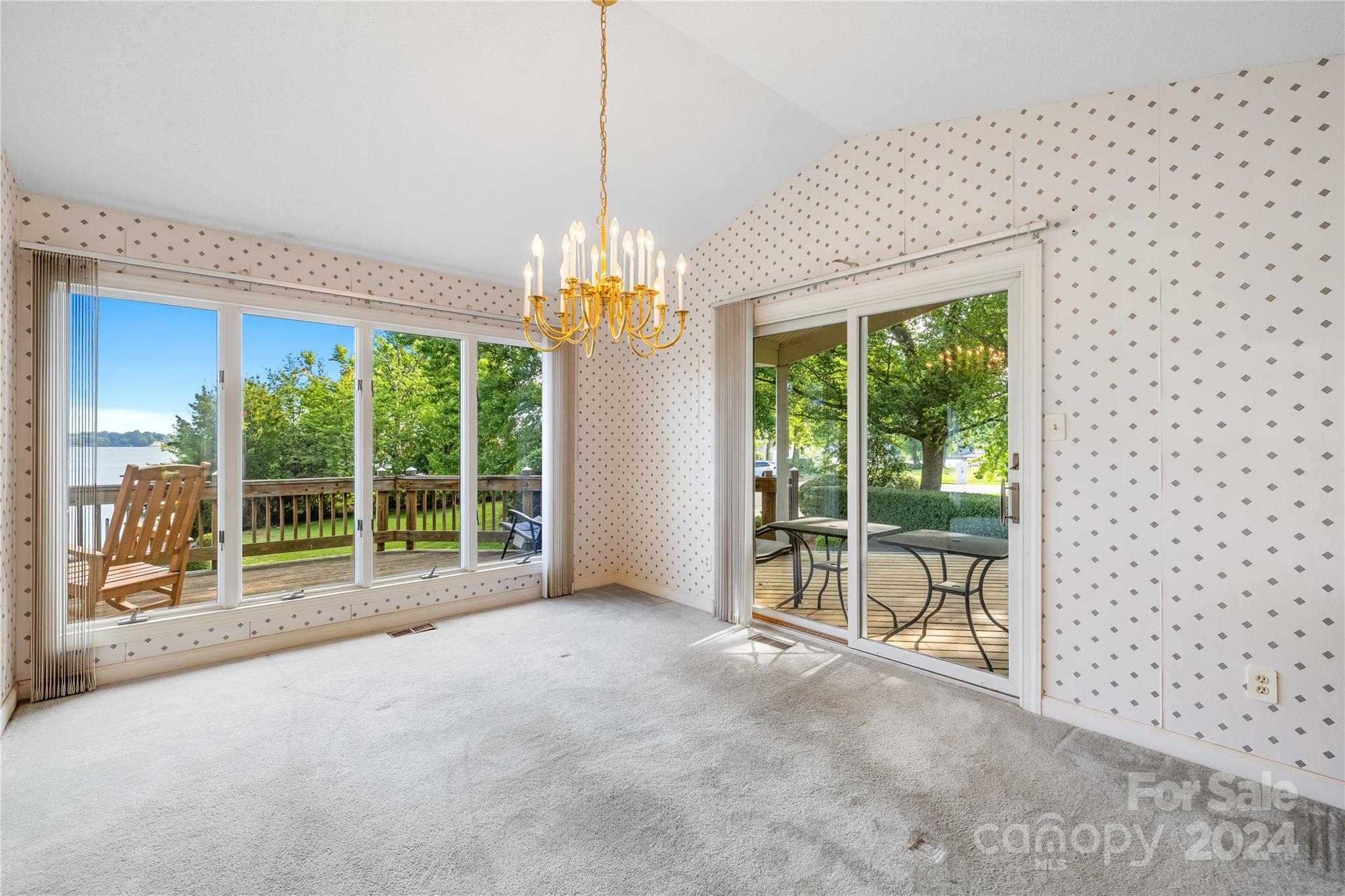 Country Club Shores - Residential