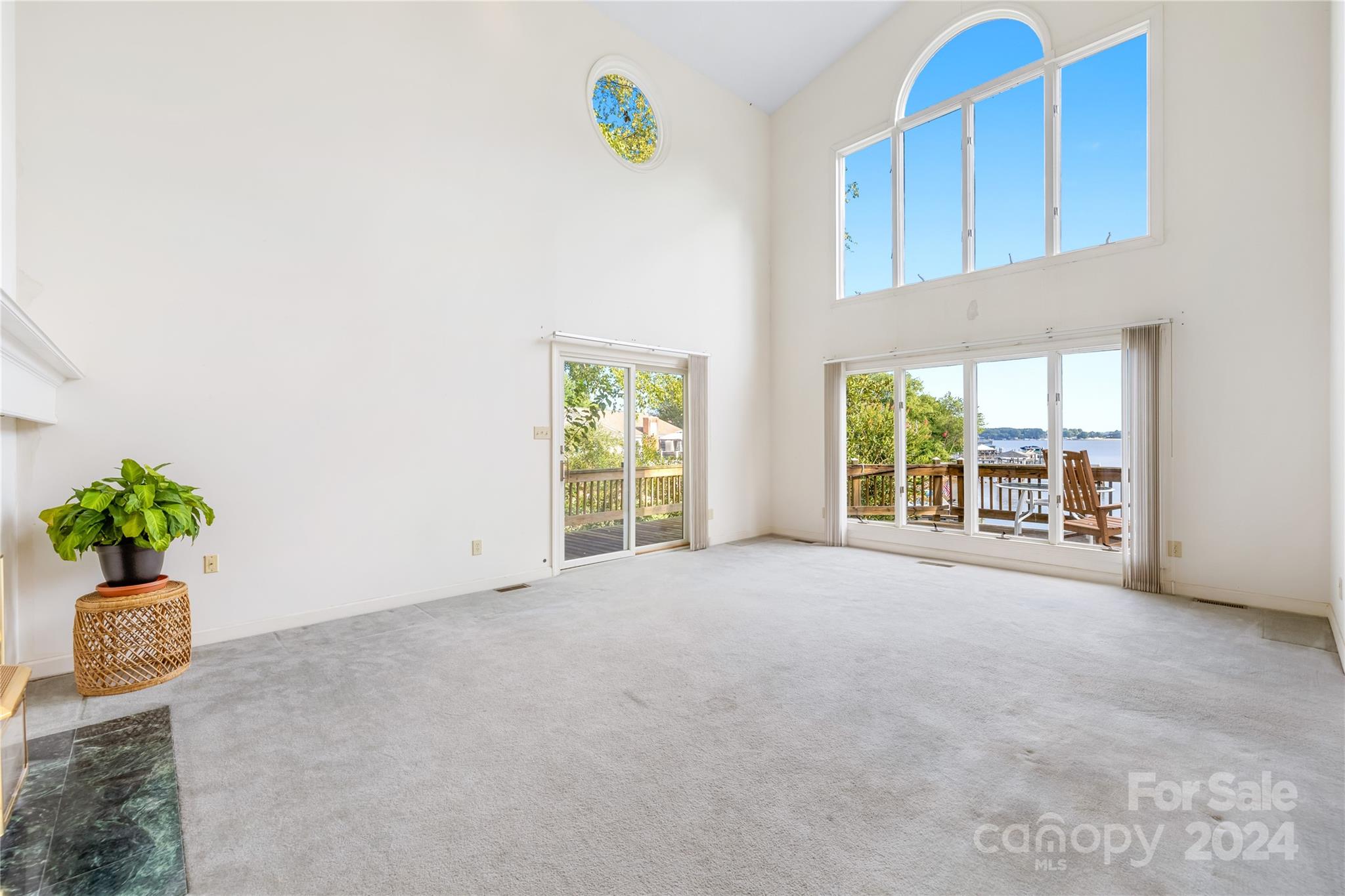 Country Club Shores - Residential