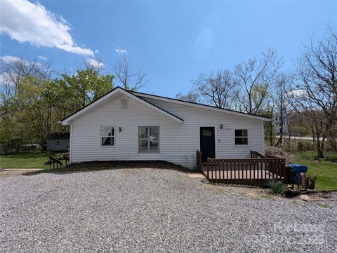 25.5 Woodrow Avenue Asheville NC 28801