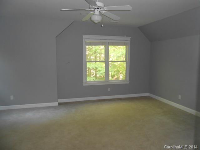 The Harbour At The Pointe - Residential