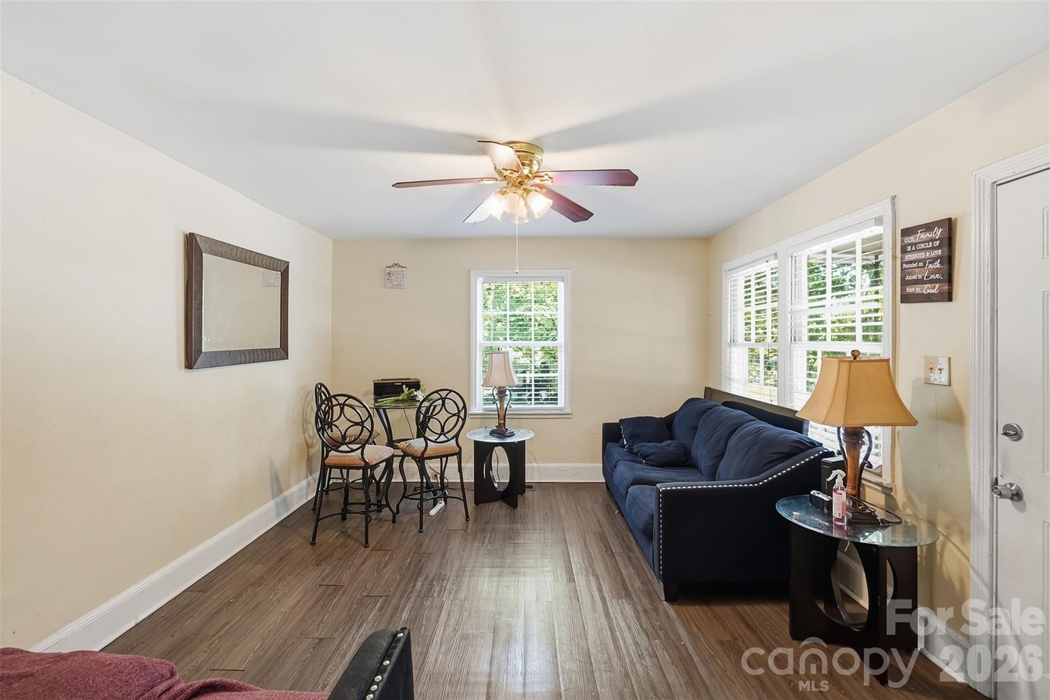 1327 Eden Terrace