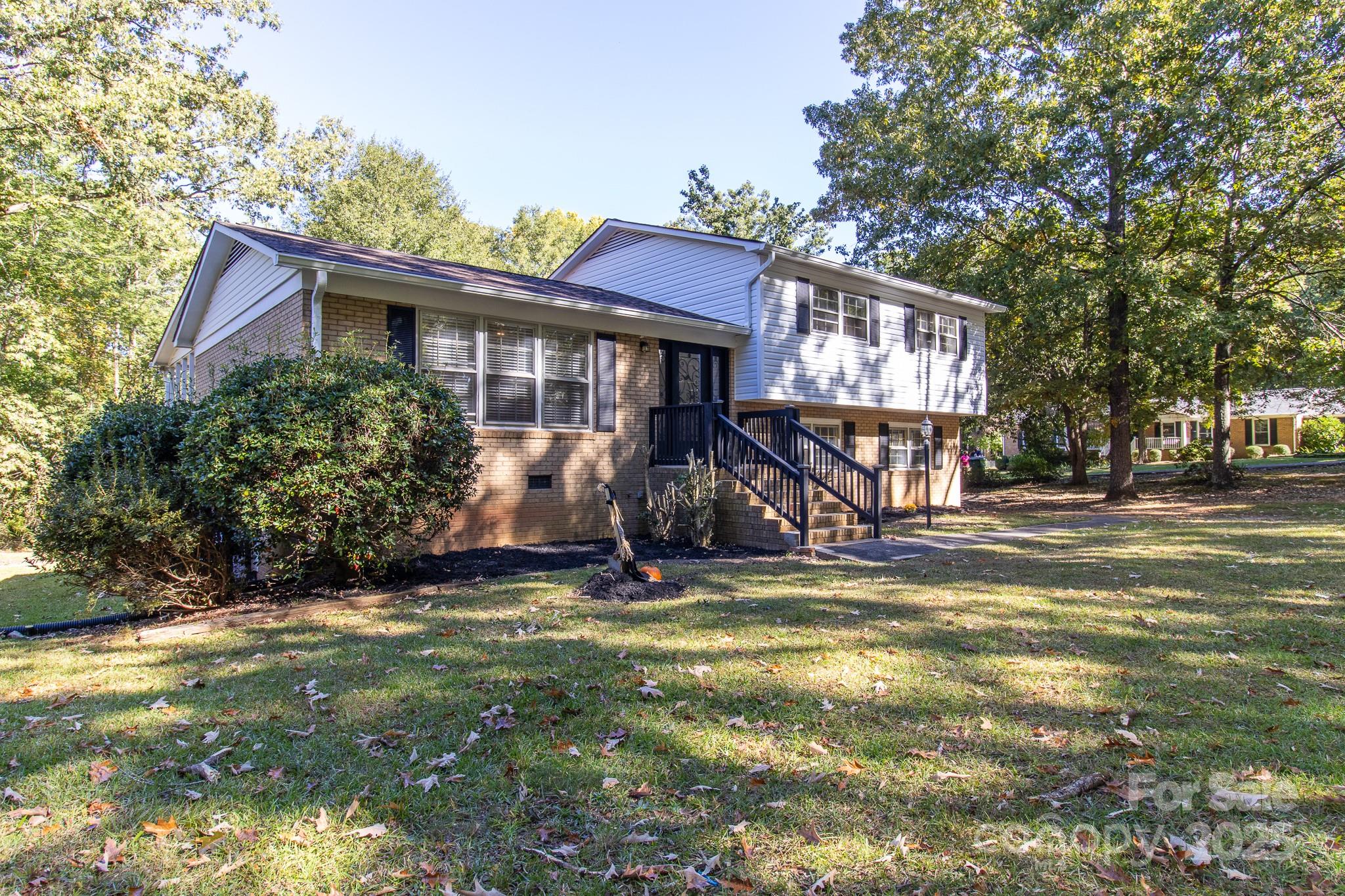 1142 Canterbury Drive 120