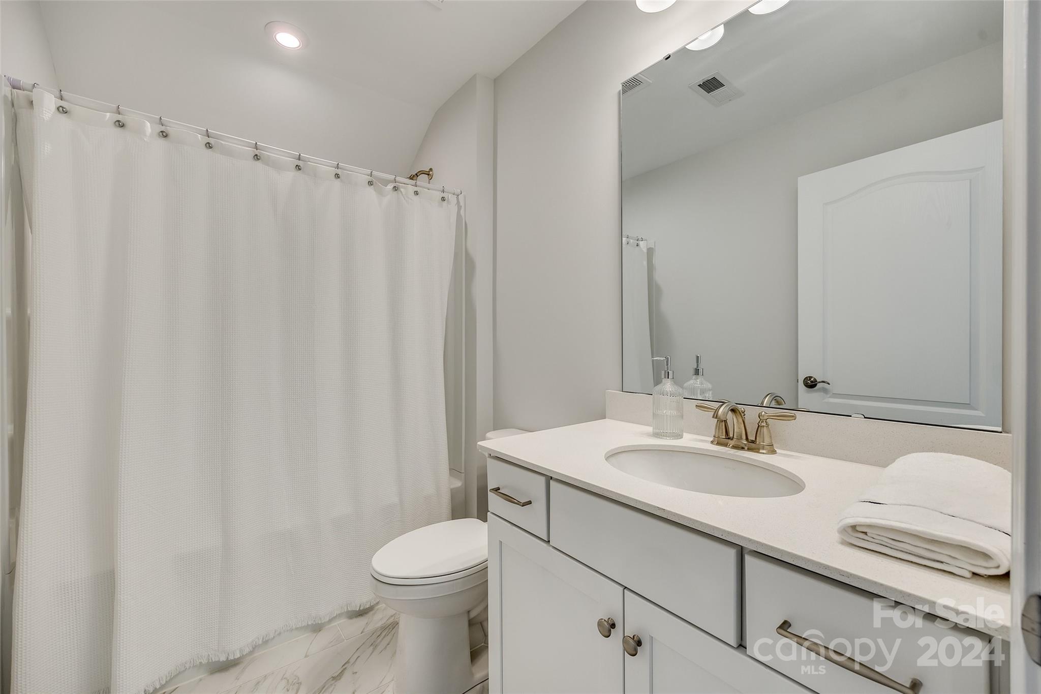 Carolina Orchards - Residential