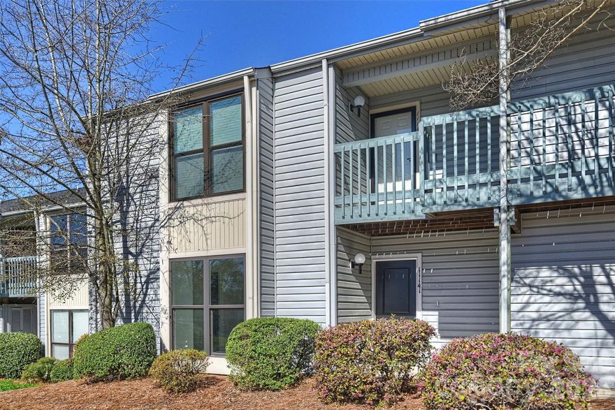 Welcome to this fully remodeled 2-bedroom, 2-bath condominium in the desirable Carmel Village community of South Charlotte. Taken down to the studs, the home has been rebuilt to maximize space, functionality, and modern finishes. Offering approximately 974 square feet, it delivers comfort and convenience in a prime location.
Inside, you’ll find a bright living area with a cozy fireplace and an open floor plan for improved flow. The kitchen features quartz countertops, a subway tile backsplash, and gold fixtures. A nearby laundry room adds extra storage and flexibility.  Both bedrooms are well-sized, with the primary suite offering a private bath and walk-in closet. Additional updates include new windows, interior/exterior doors, HVAC System/Ducts and Water Heater. Enjoy the outdoors on your private patio or in the community pool.  Low-maintenance living makes this a great option for first-time buyers, downsizers, or investors. Conveniently located near Ballantyne, SouthPark, Pineville, and major highways including I-485 and I-77, with easy access to shopping, dining, and entertainment.