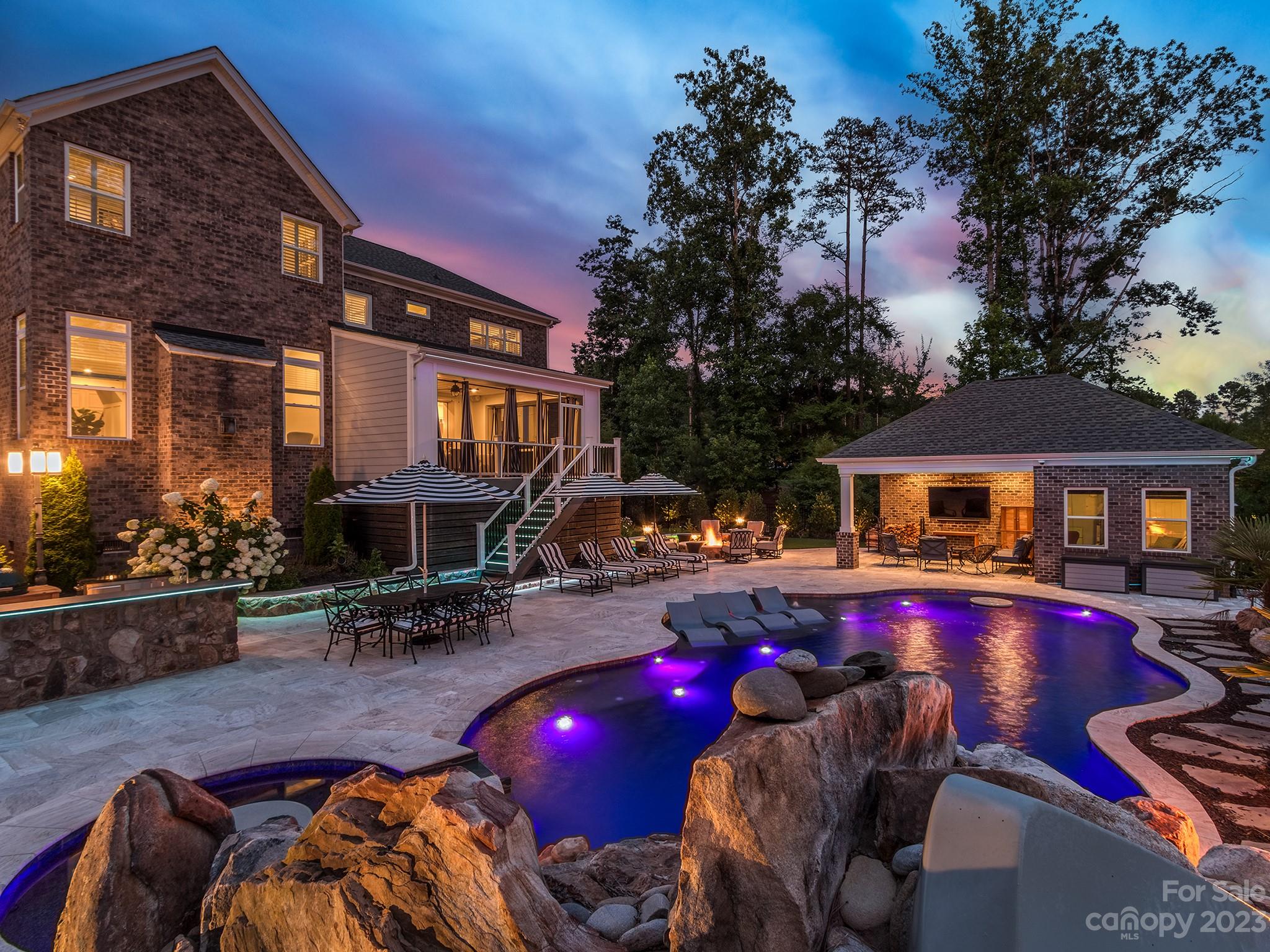 The Falls at Weddington - Residential