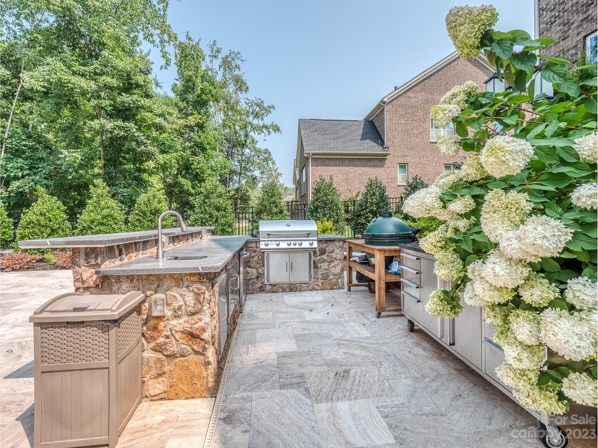 The Falls at Weddington - Residential