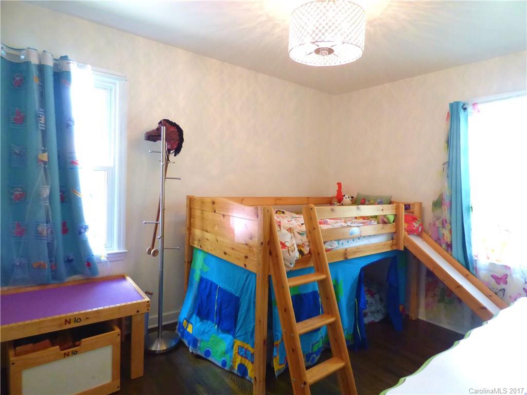 Oakhurst - Residential