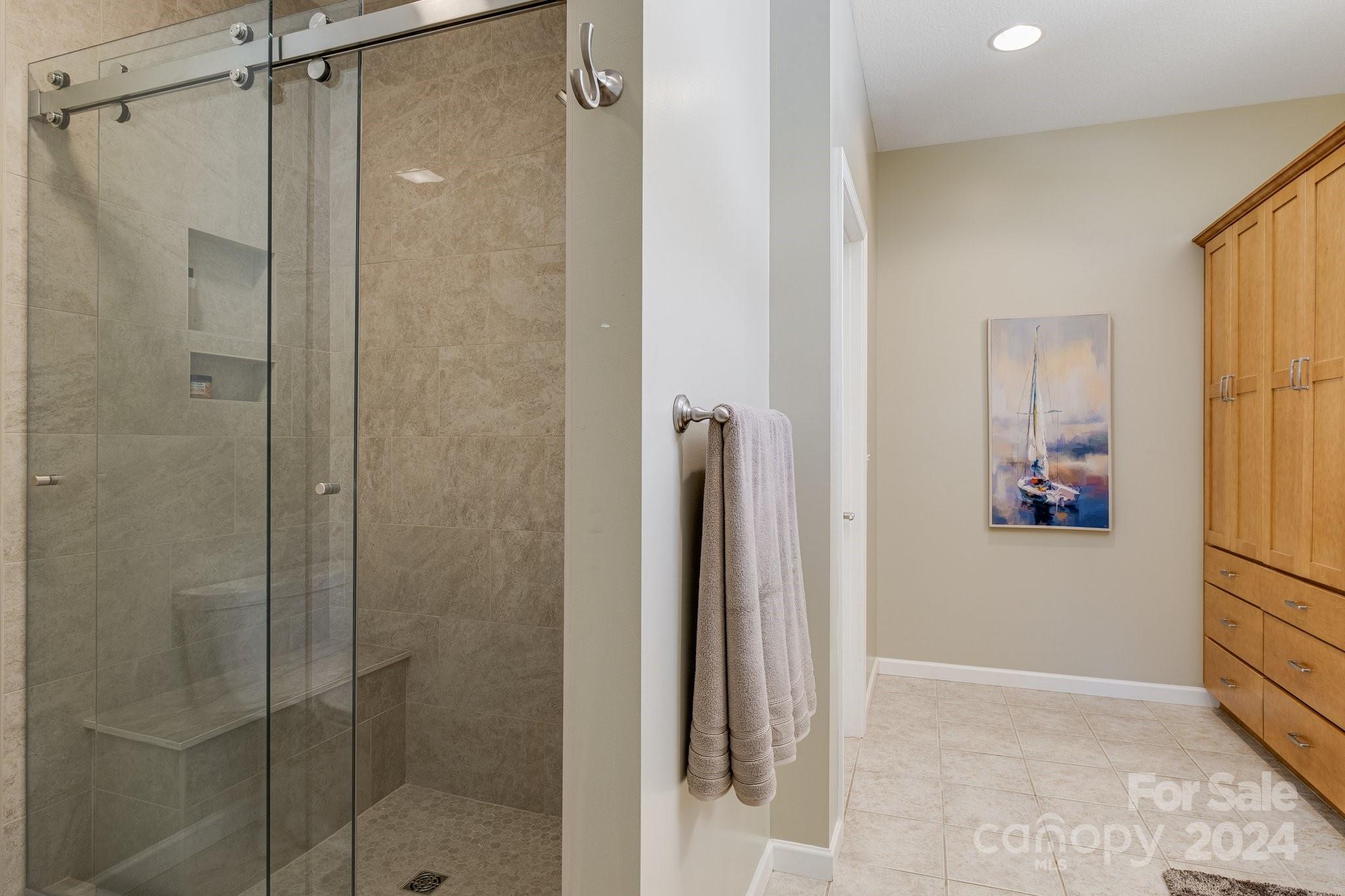 Mayfair Glen - Residential