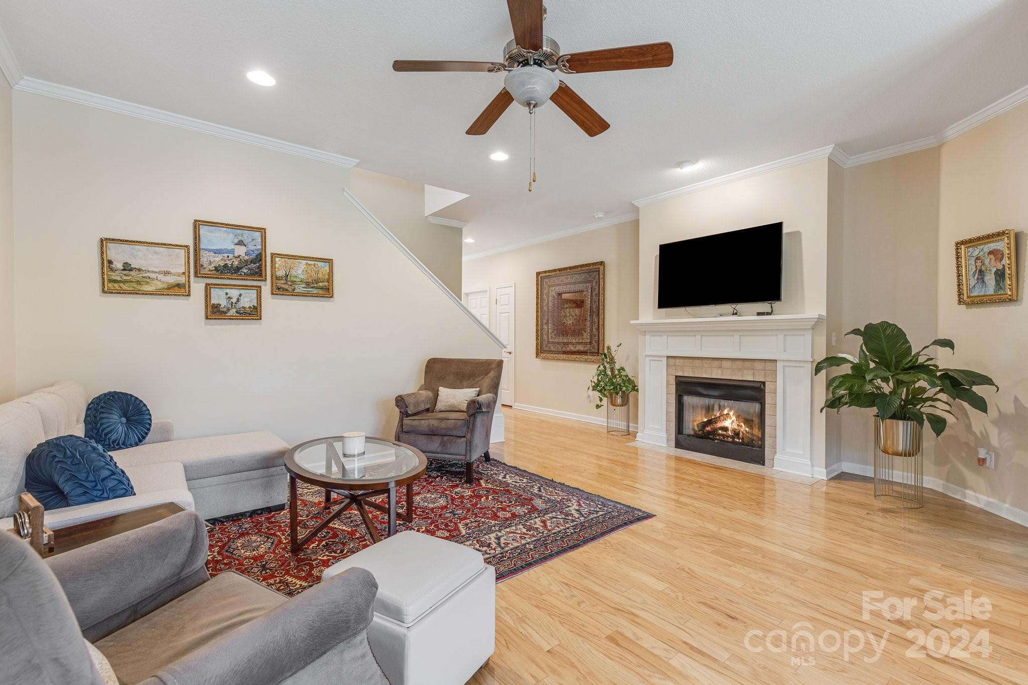 Mayfair Glen - Residential