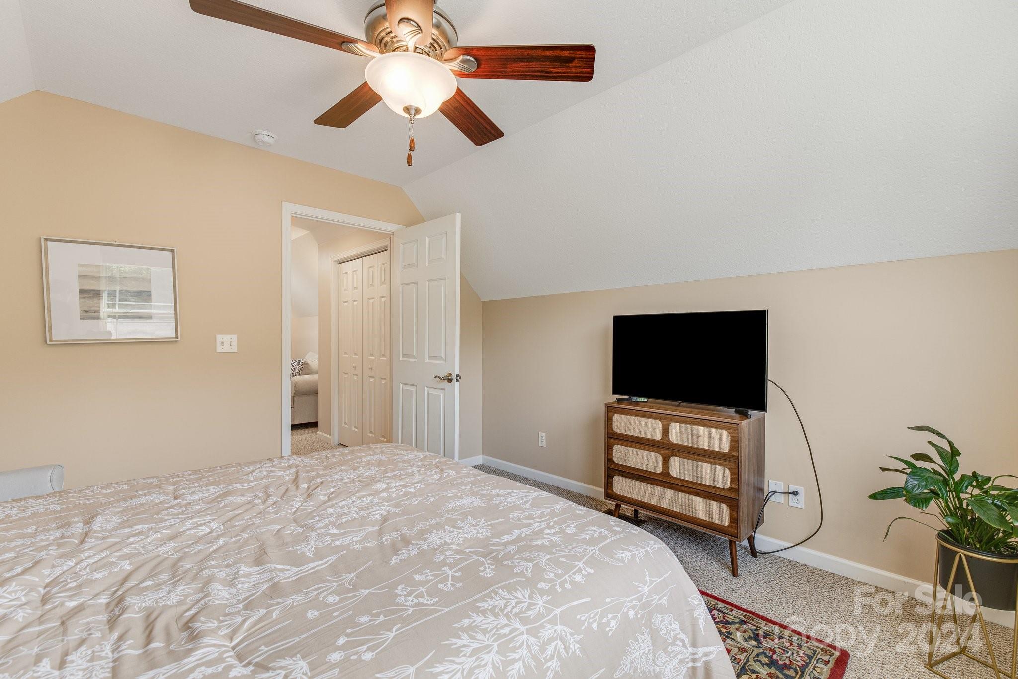 Mayfair Glen - Residential