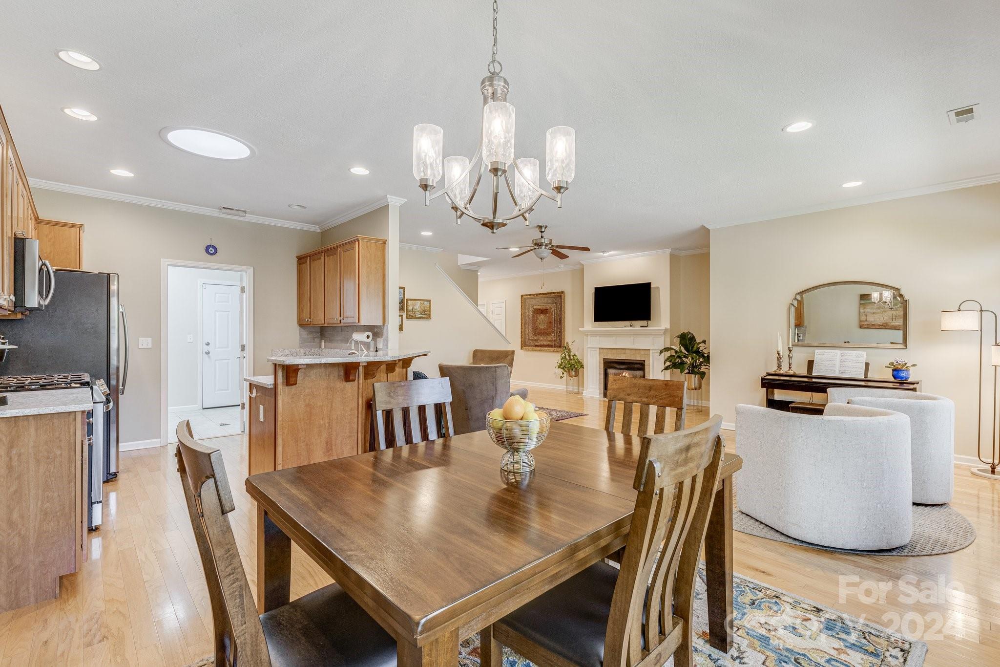 Mayfair Glen - Residential