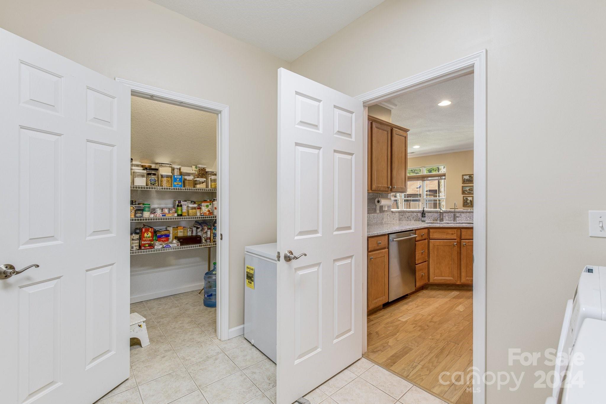 Mayfair Glen - Residential