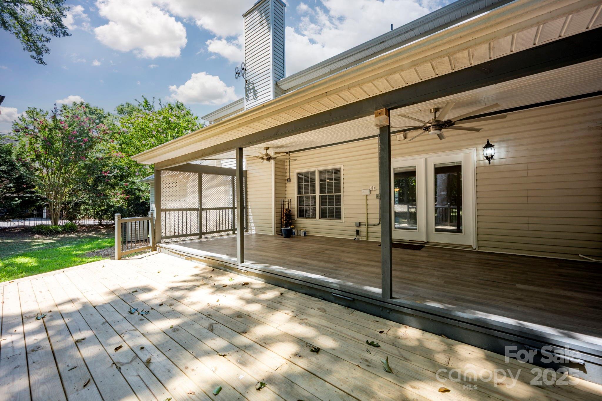 Mt Isle Harbor - Residential