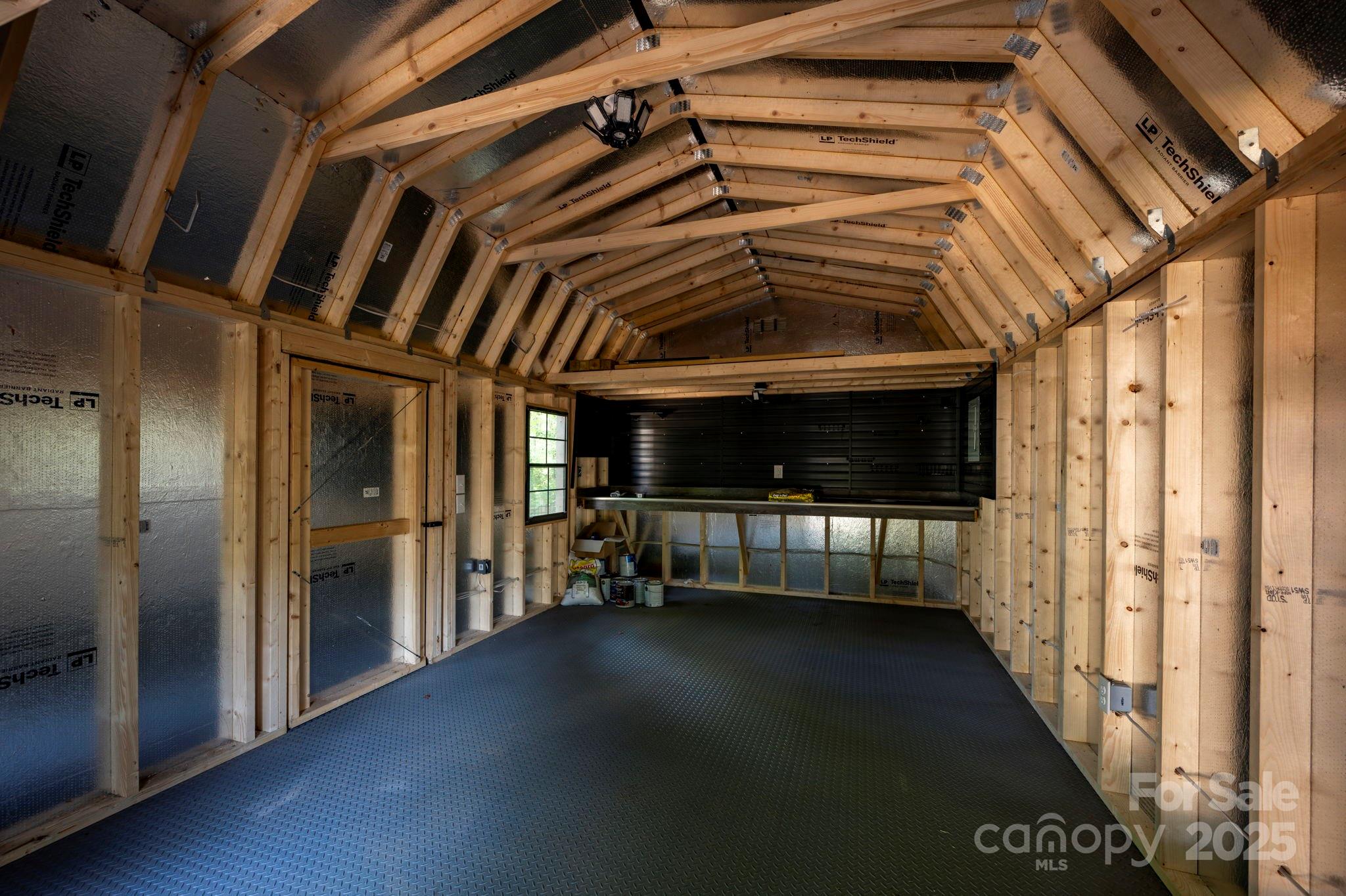 Mt Isle Harbor - Residential