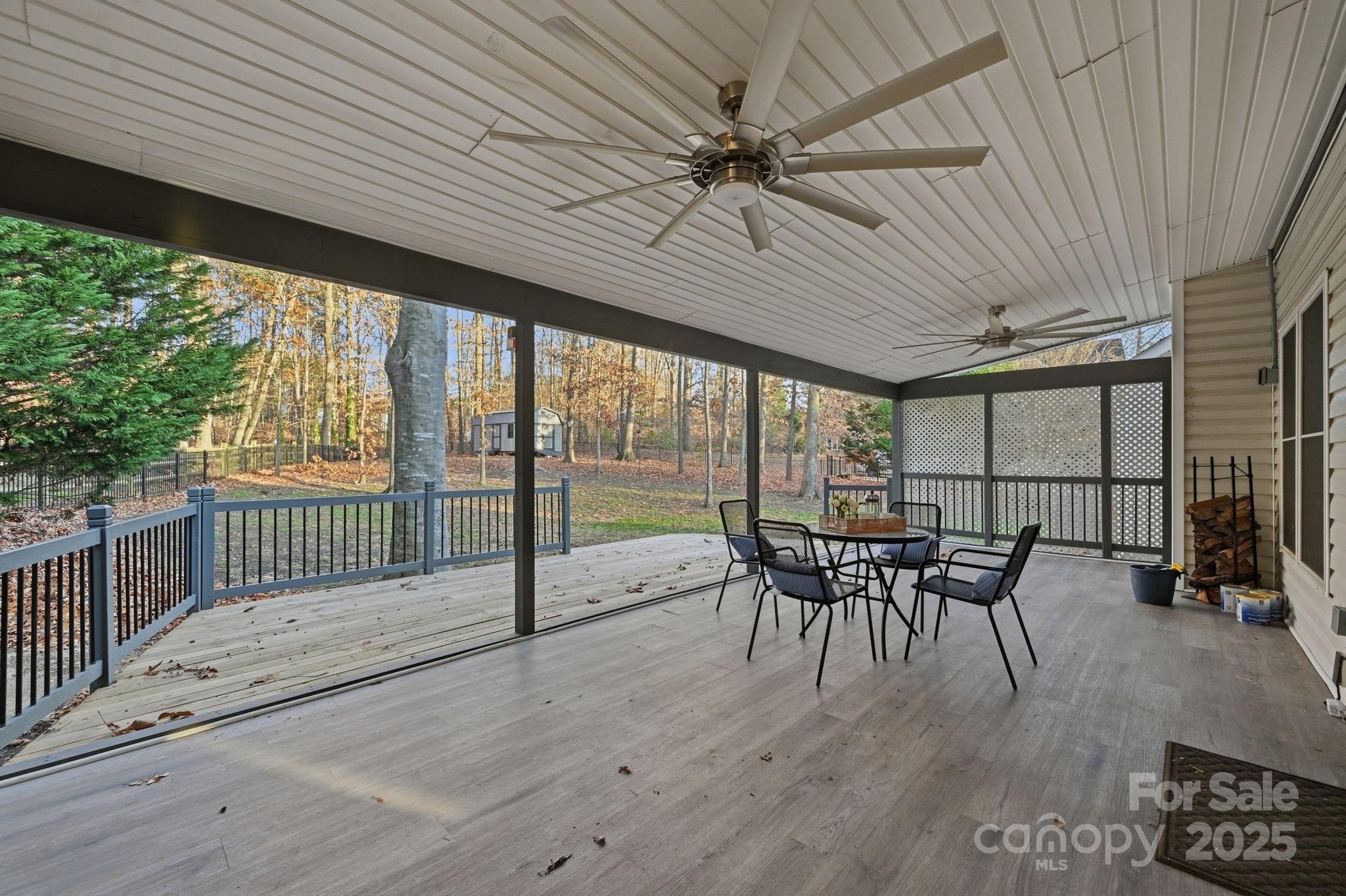 Mt Isle Harbor - Residential