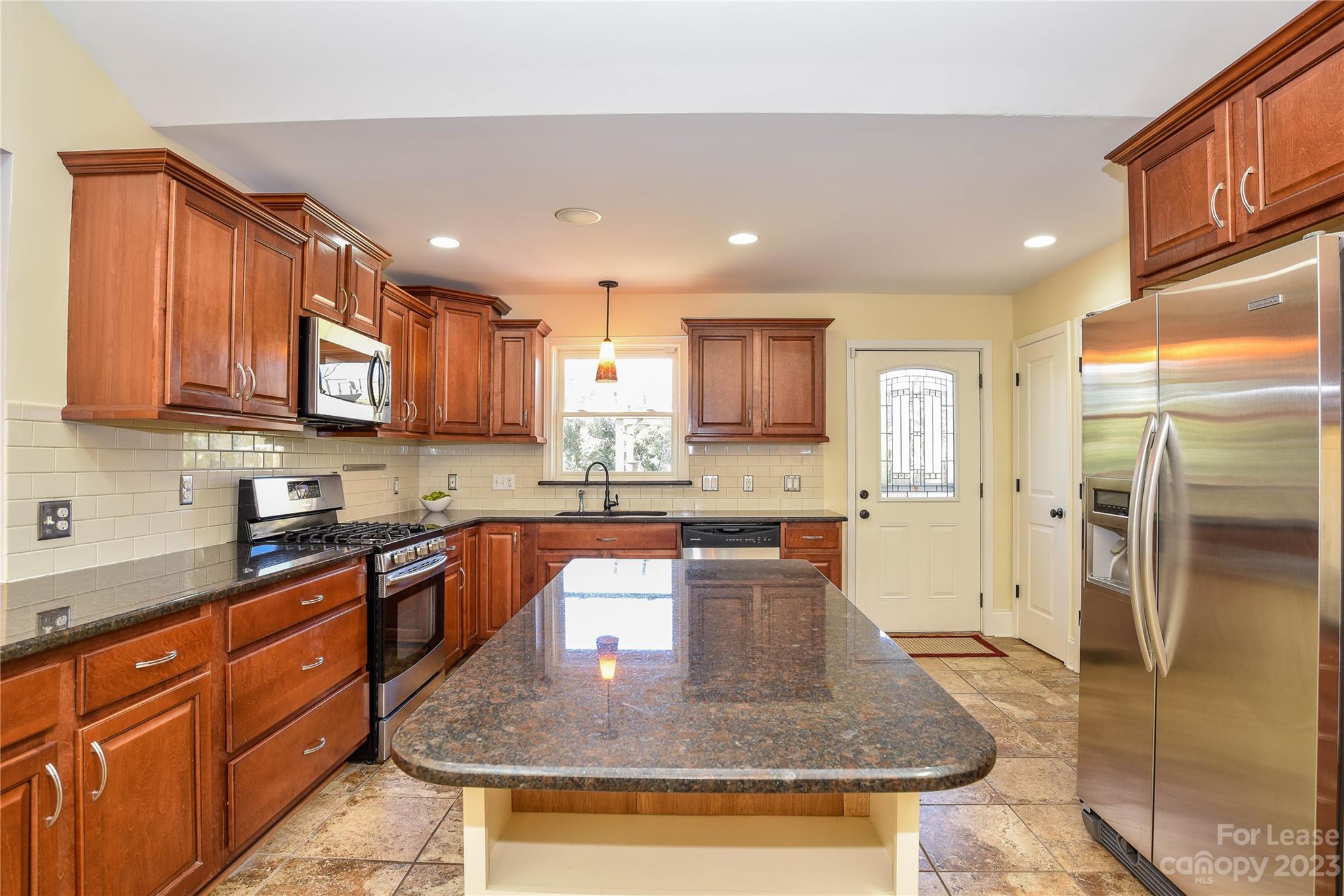 Medford Acres - Residential Lease