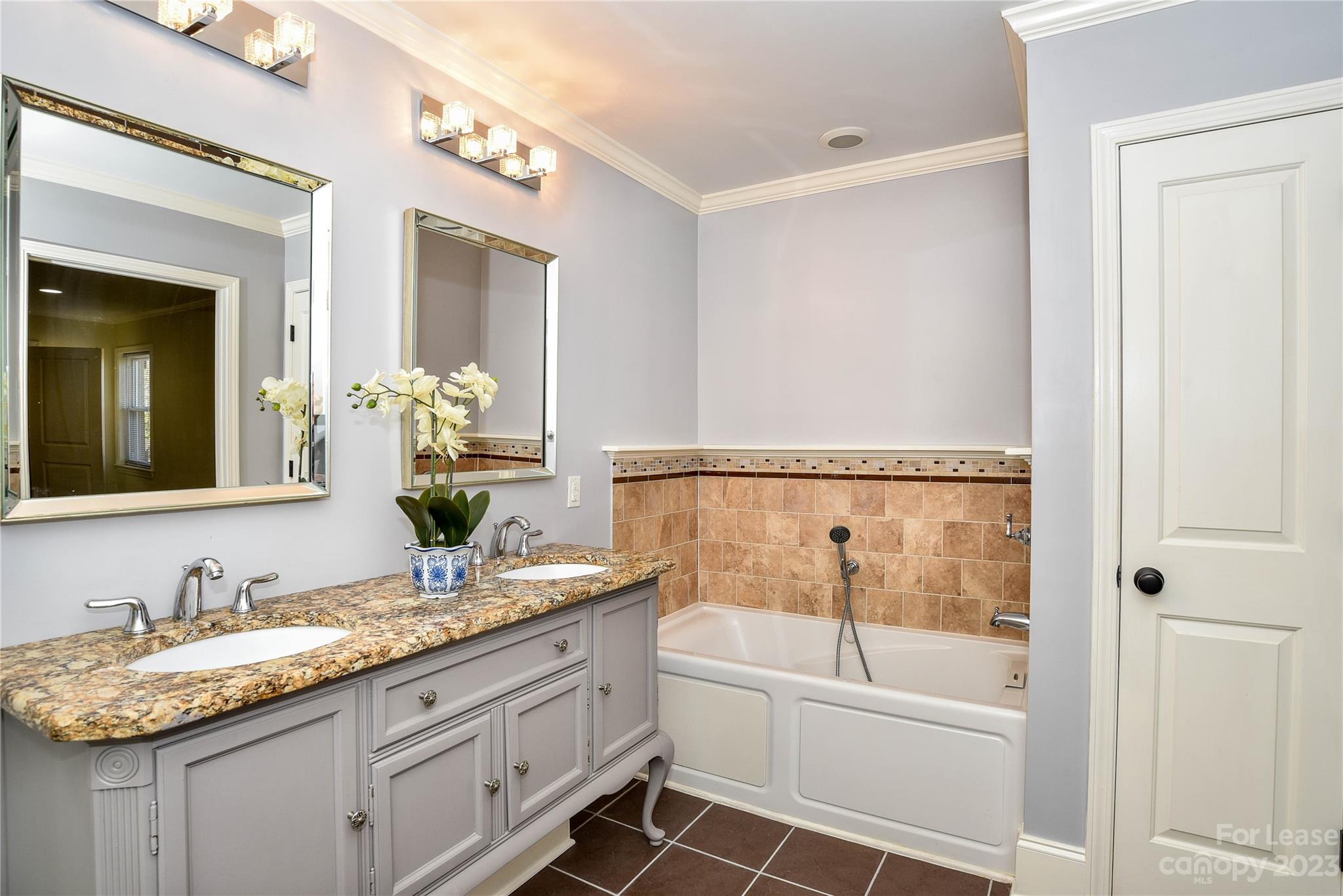 Medford Acres - Residential Lease