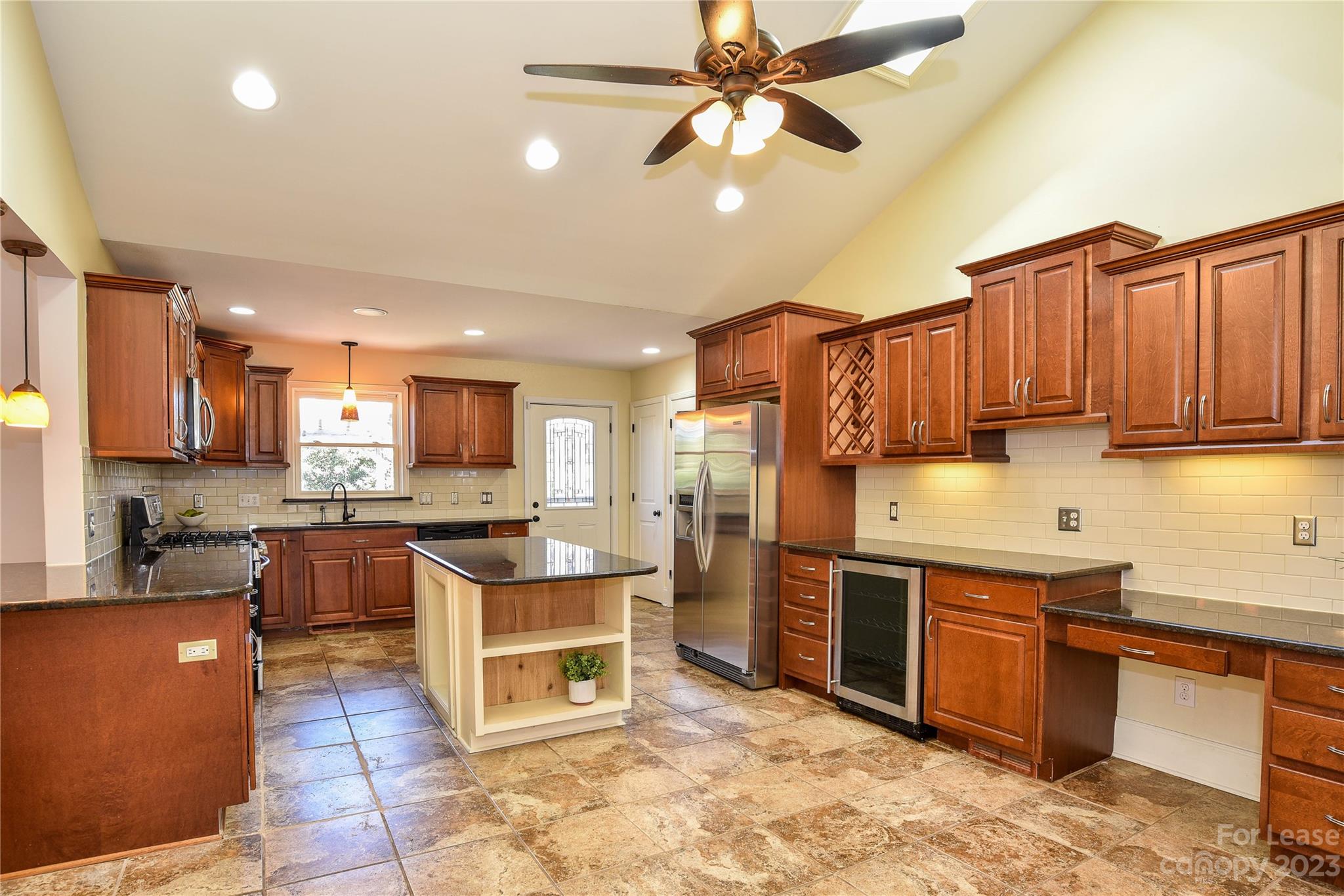 Medford Acres - Residential Lease