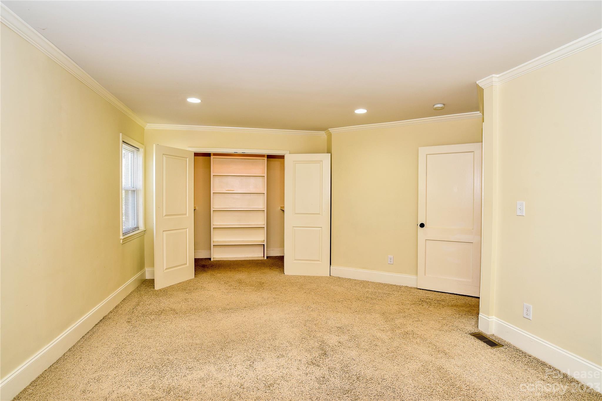 Medford Acres - Residential Lease