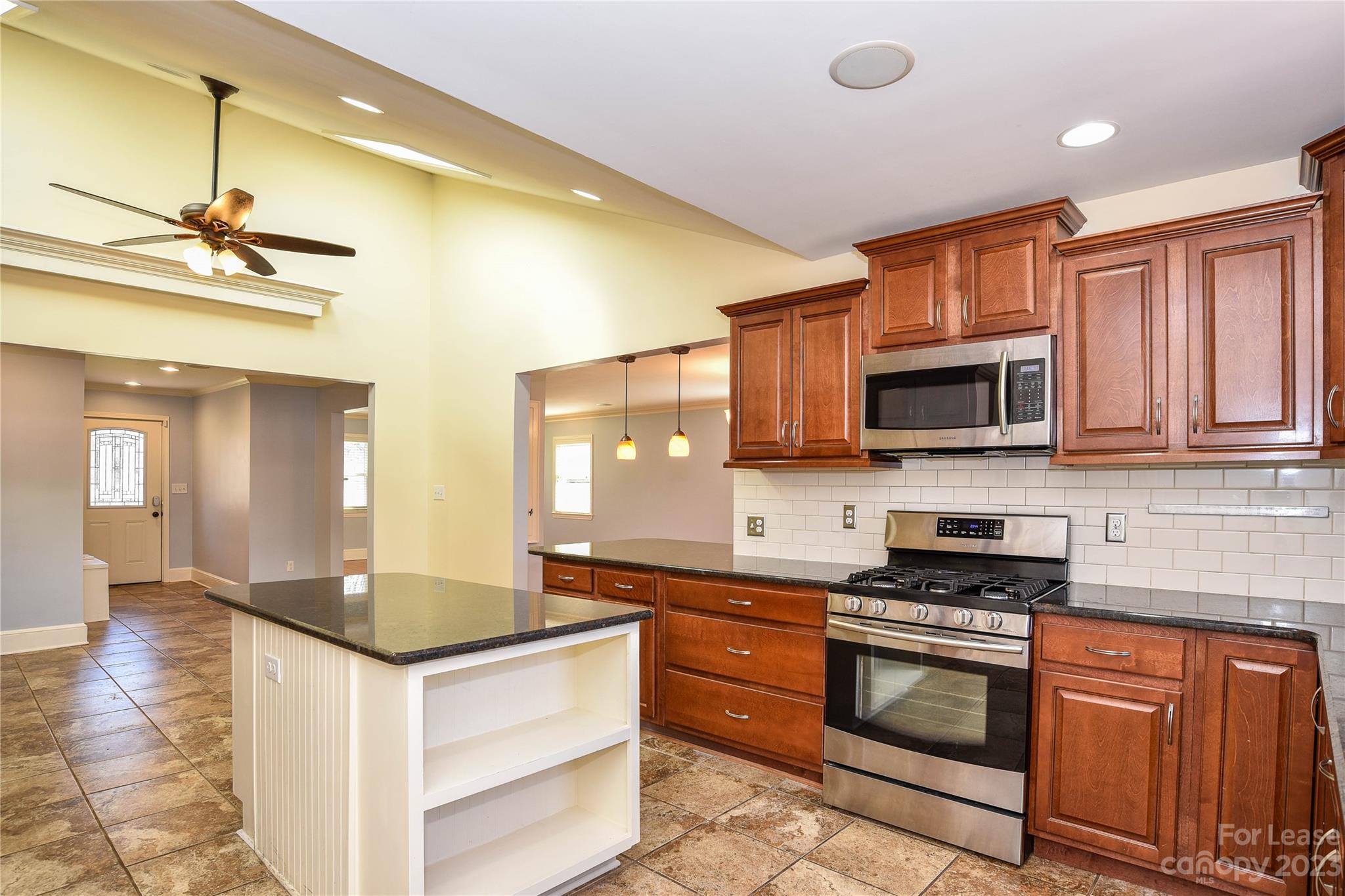 Medford Acres - Residential Lease