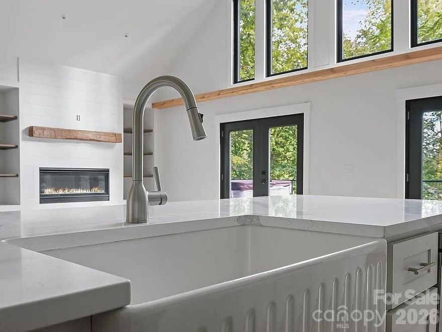 Brand new construction, modern farmhouse. 2700 ft.² 4  bedrooms, 3 baths, with Den and 2 car garage!  Enormous Trex deck with French doors, leading out from family room, kitchen and master complete with hot tub! Vaulted ceilings throughout kitchen, family room and master!  Beautiful fireplace with custom shelves and beams. Kitchen has giant 10 foot island w seating and wine bar area, custom cabinets, and quartz countertops throughout, as well as stainless steel Appliances. Master bedroom has gorgeous en suite bath with walk in double headed shower and huge walk in closet. Very quiet community with only one other home and 22 lots. This home is at the top of the mountain and Front yard leads directly into state park. Surrounded by gorgeous foliage, landscape and boulders, the location could not be more serene.  home also has GREAT potential as a vacation rental.. come see this custom cottage half a mile to all the shops and restaurants in Chimney Rock village, just 5 minutes from Lake Lure beach and Marina and 30 minutes to Asheville and Black Mountain. Visit one of the many breweries or a local vineyard.
Chimney Rock State Park is just down the road and numerous great hiking trails are in the area!