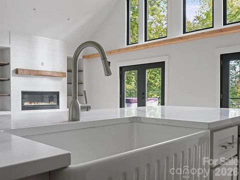 384 Cascada Vista Drive Chimney Rock NC 28720