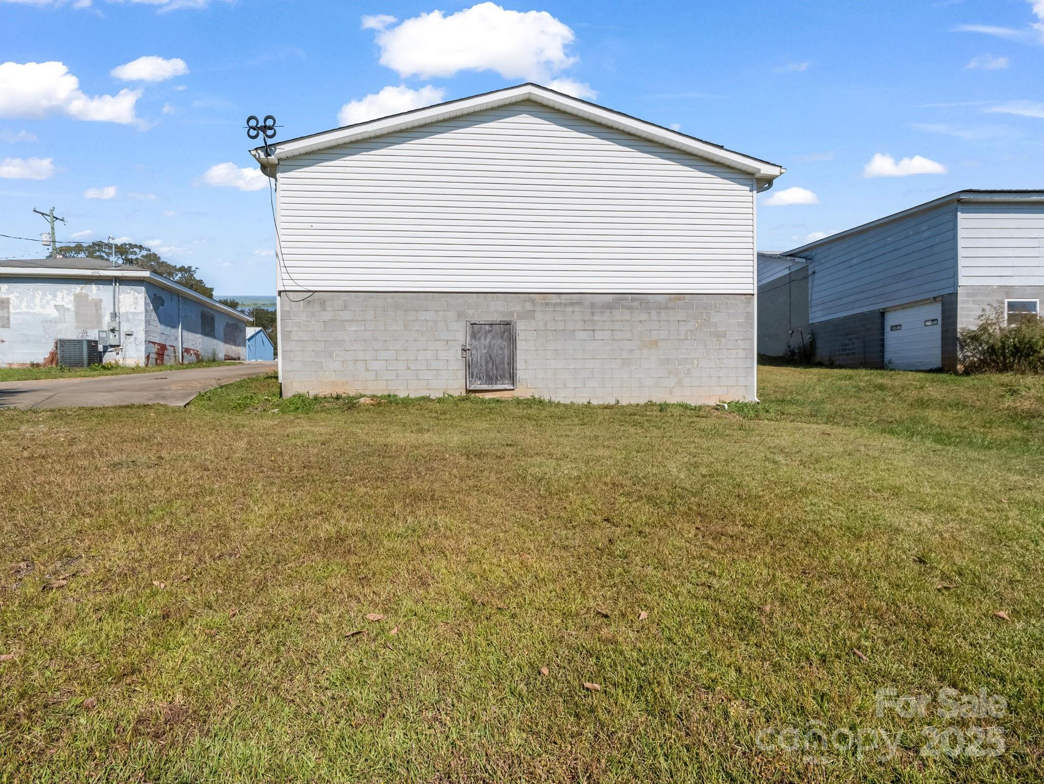 314 US 221A Highway Highway