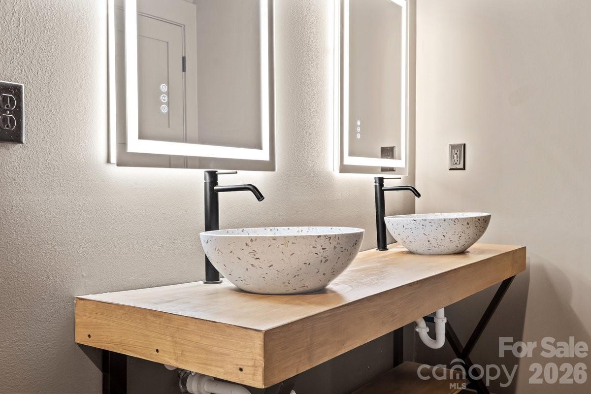 Country Acres - Residential