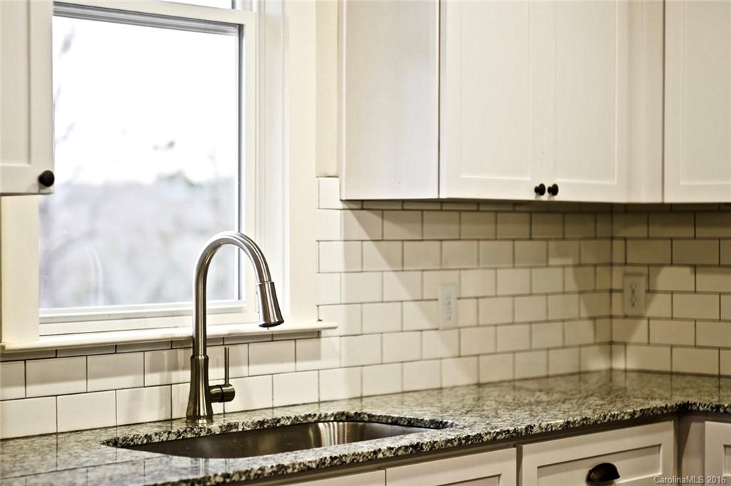 Riverwalk - Residential Lease