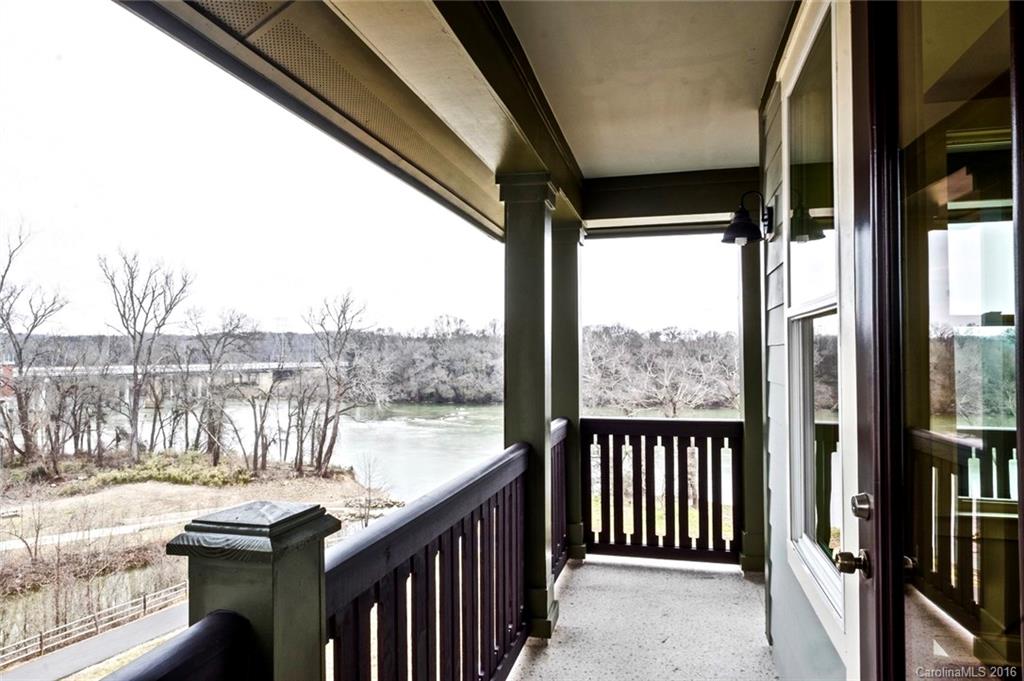 Riverwalk - Residential Lease