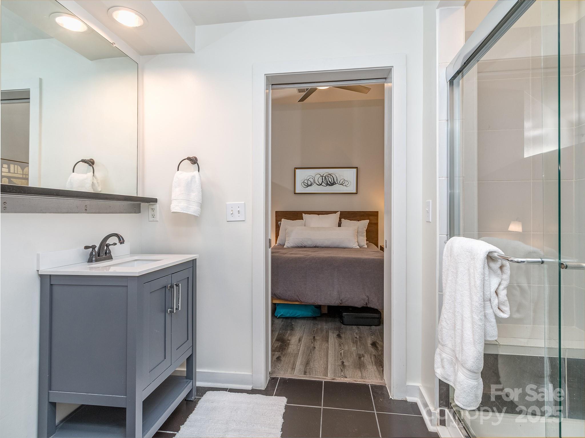 Court 6 - Residential