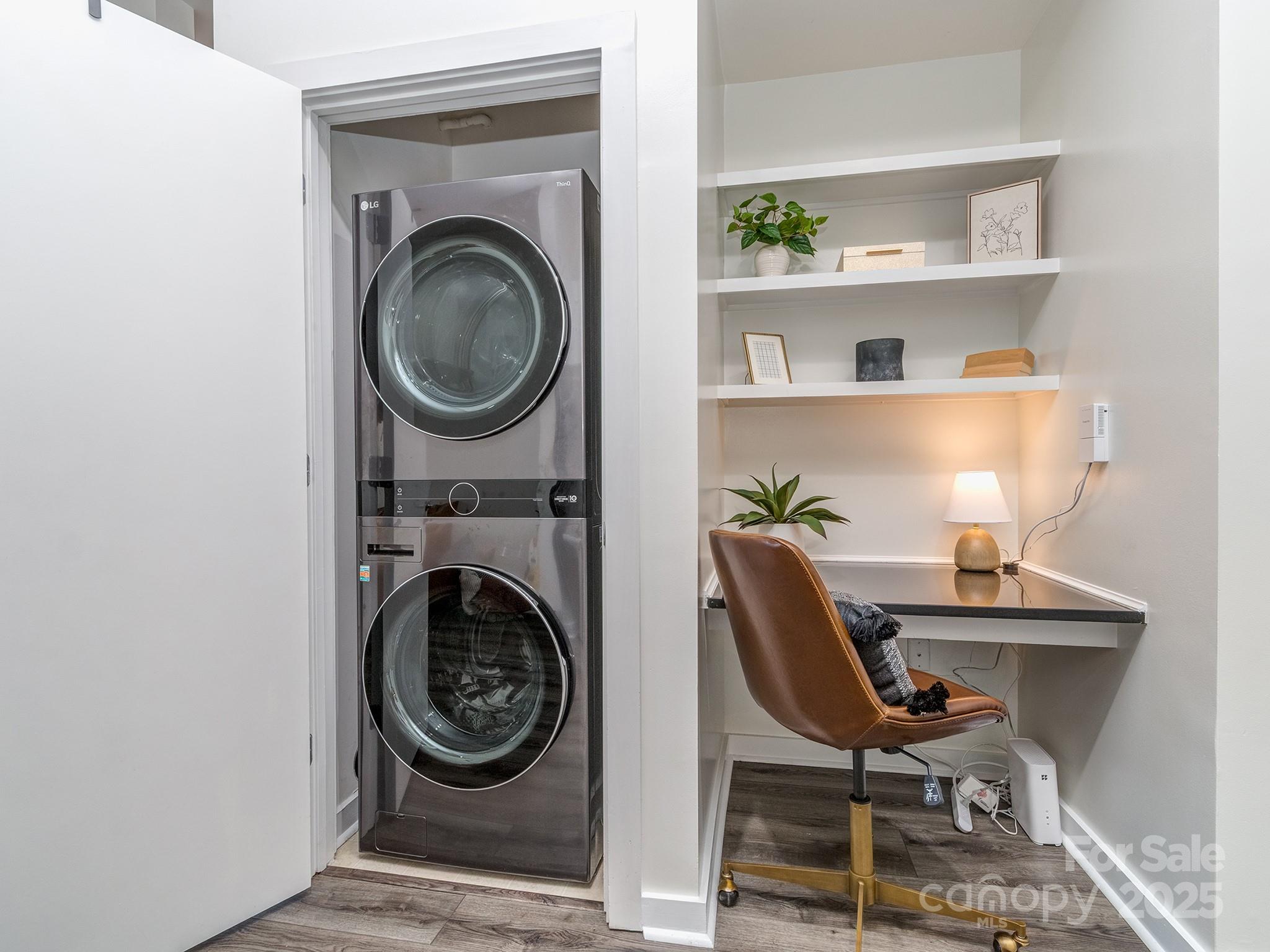 Court 6 - Residential