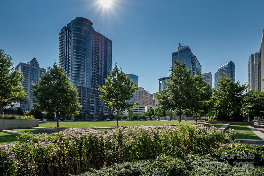 Court 6 - Residential